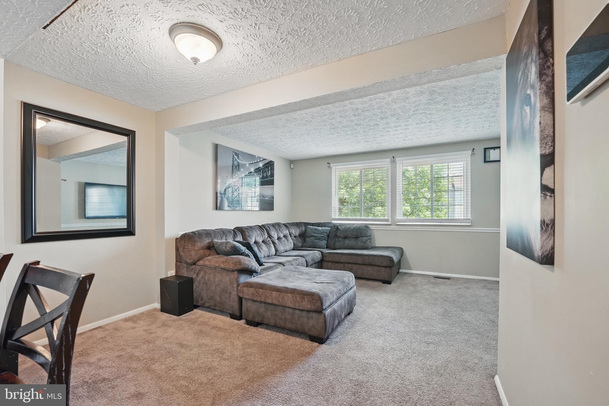 8706 PINNACLE ROCK COURT