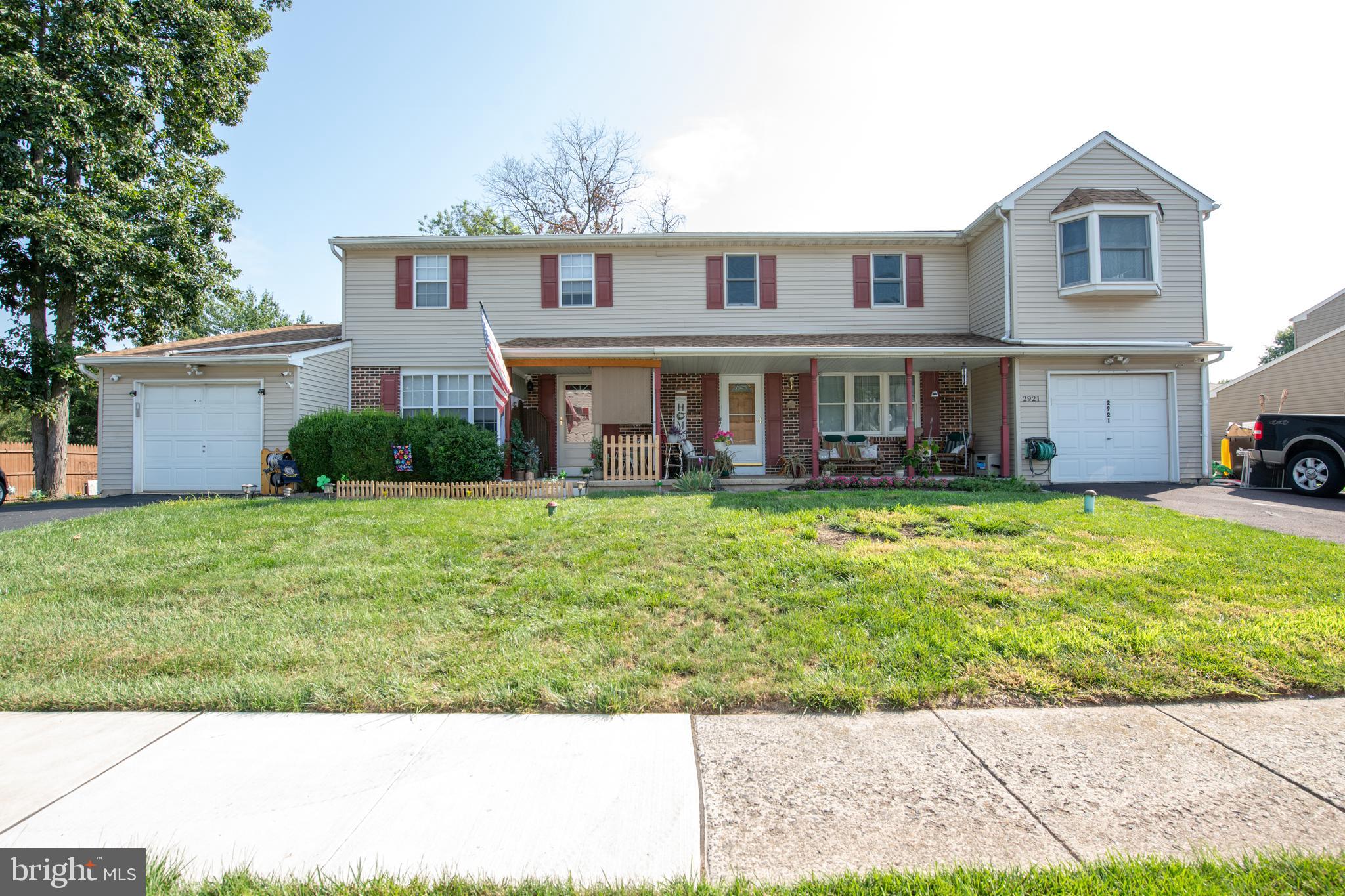 2921 ADAMS DRIVE