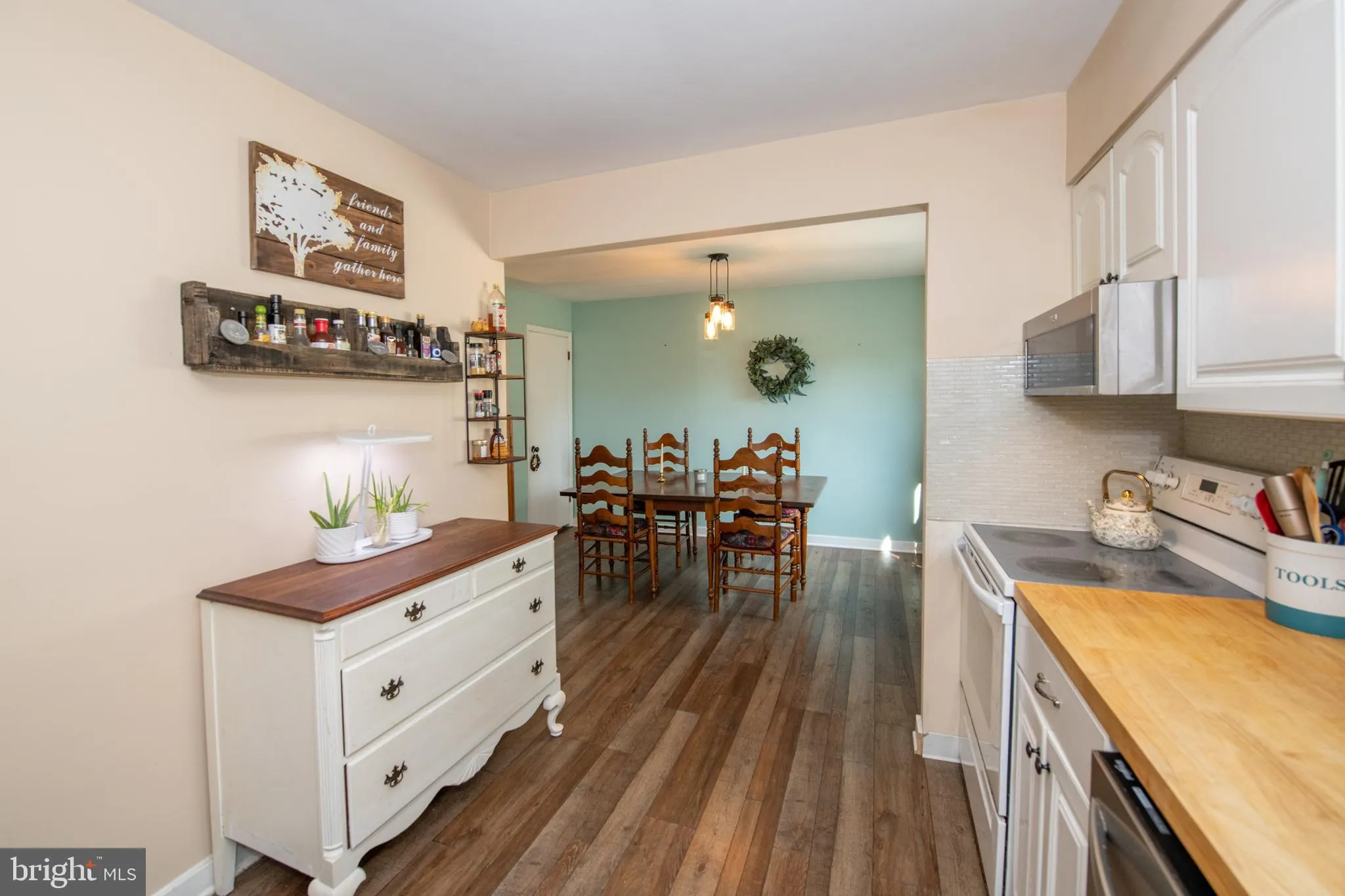 Hatfield, Pennsylvania 19440, United States, 4 Bedrooms Bedrooms, ,2 BathroomsBathrooms,Residential,Coming Soon,175604