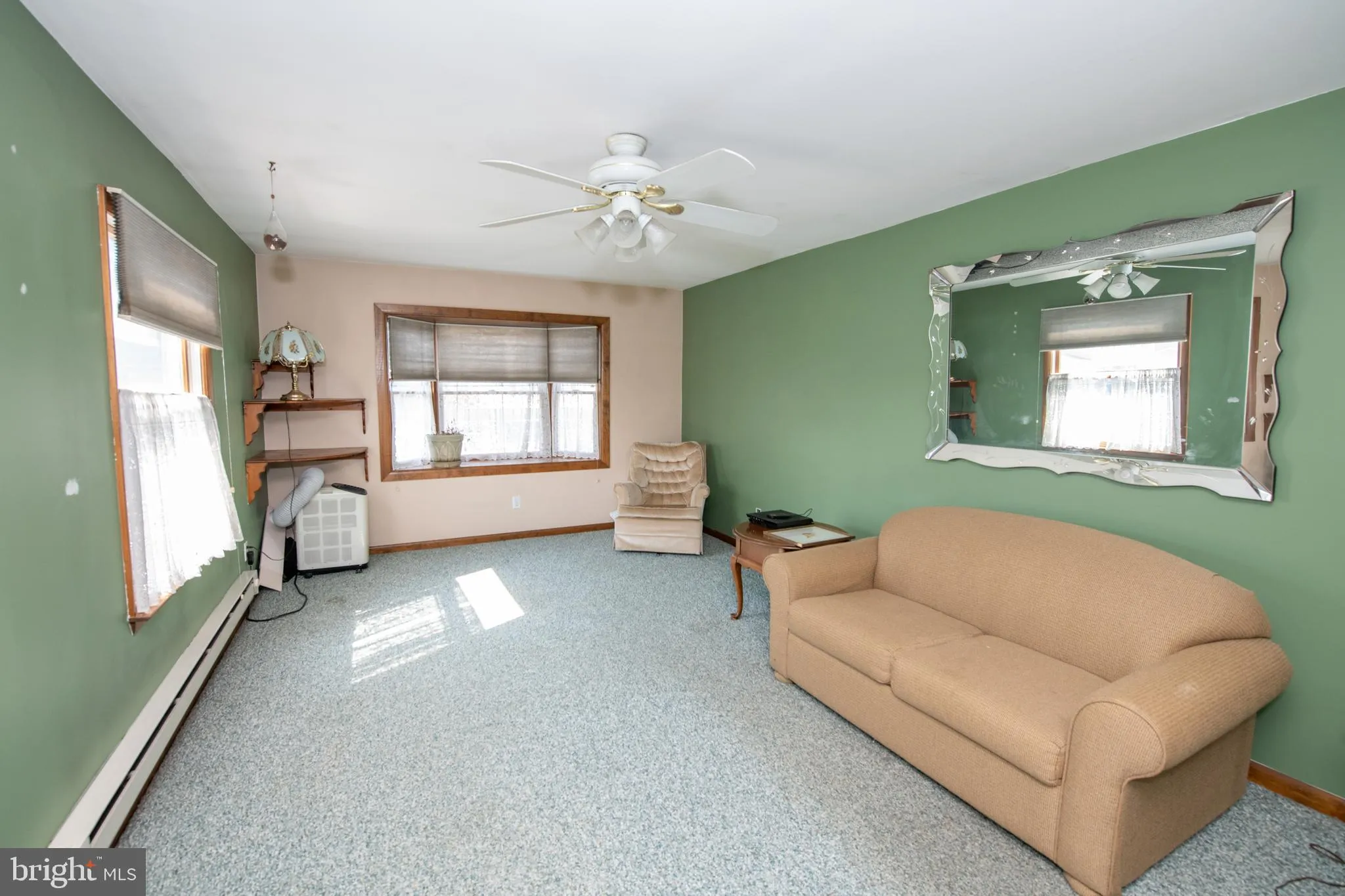 Hatfield, Pennsylvania 19440, United States, 4 Bedrooms Bedrooms, ,2 BathroomsBathrooms,Residential,Coming Soon,175604