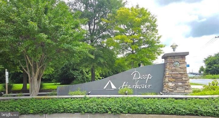 324 SHIPYARD DRIVE 83