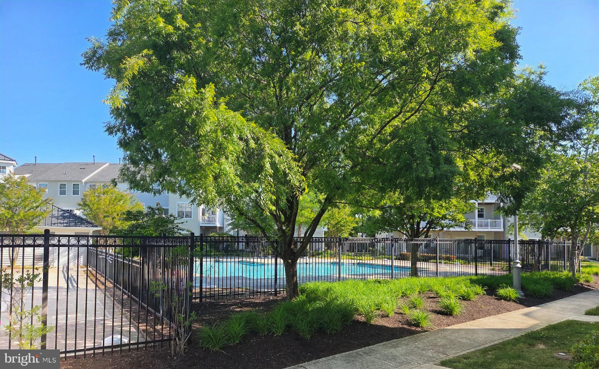 324 SHIPYARD DRIVE 83