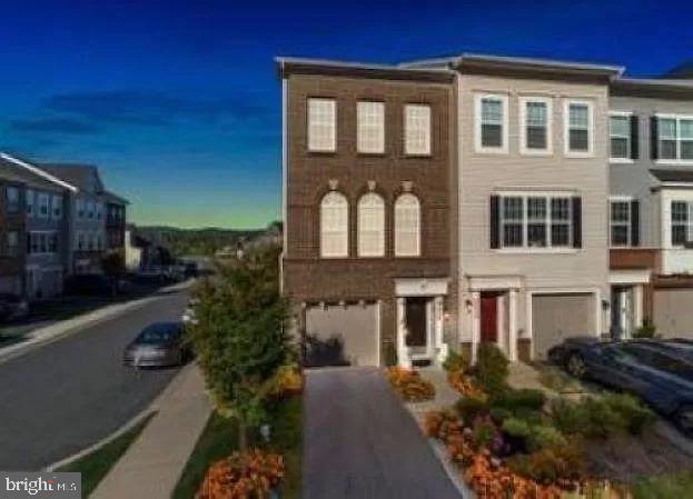 JEFFERSON PLACE - Residential Lease