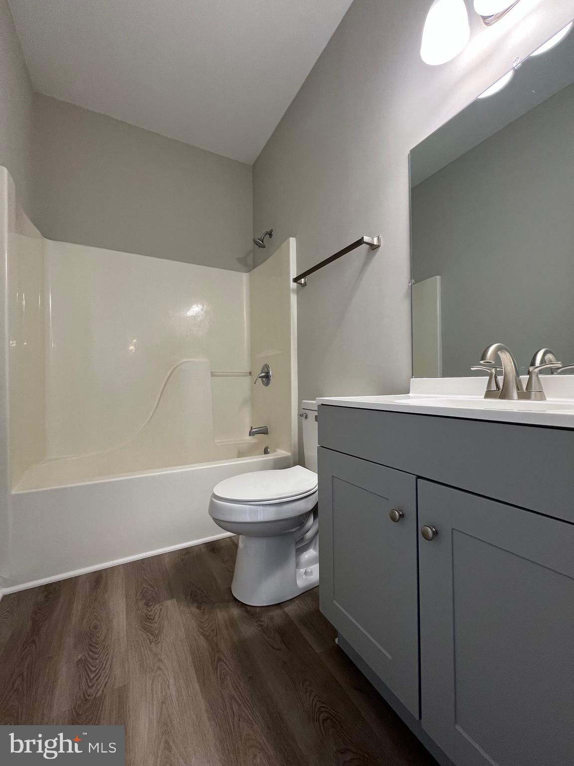 HERON POINT - Residential