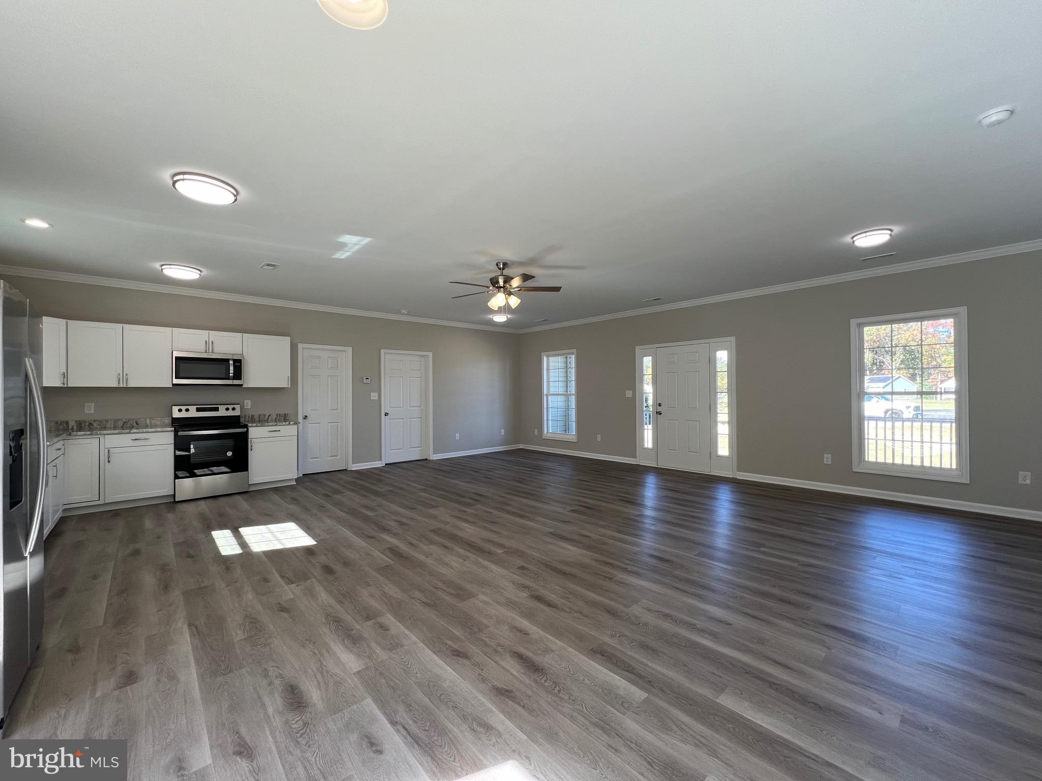 HERON POINT - Residential