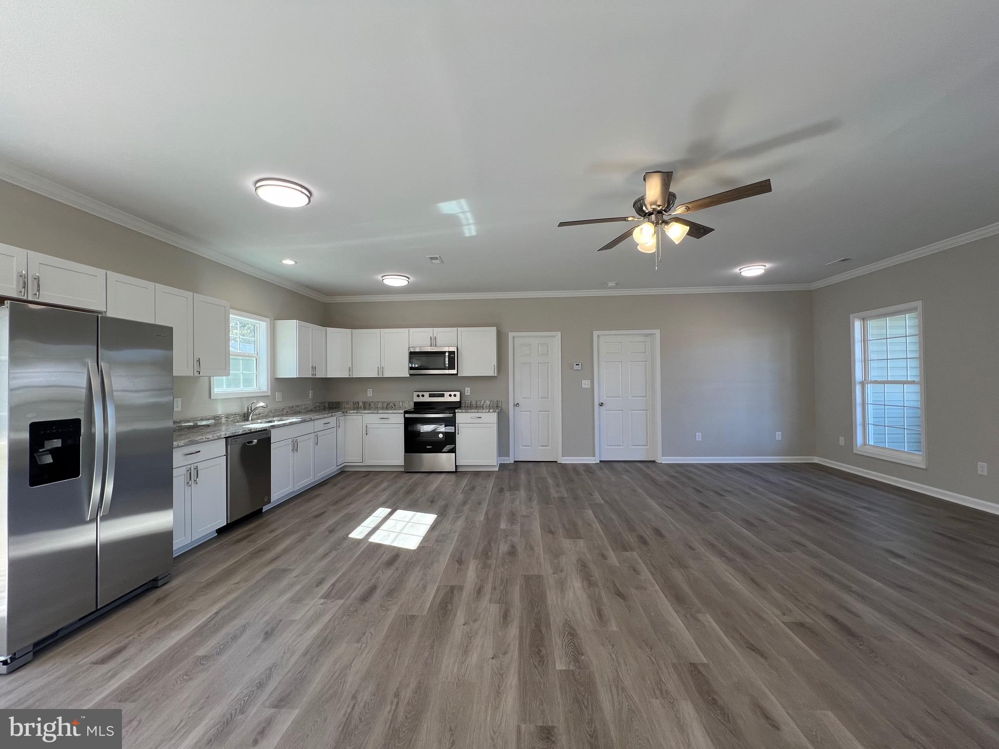 HERON POINT - Residential