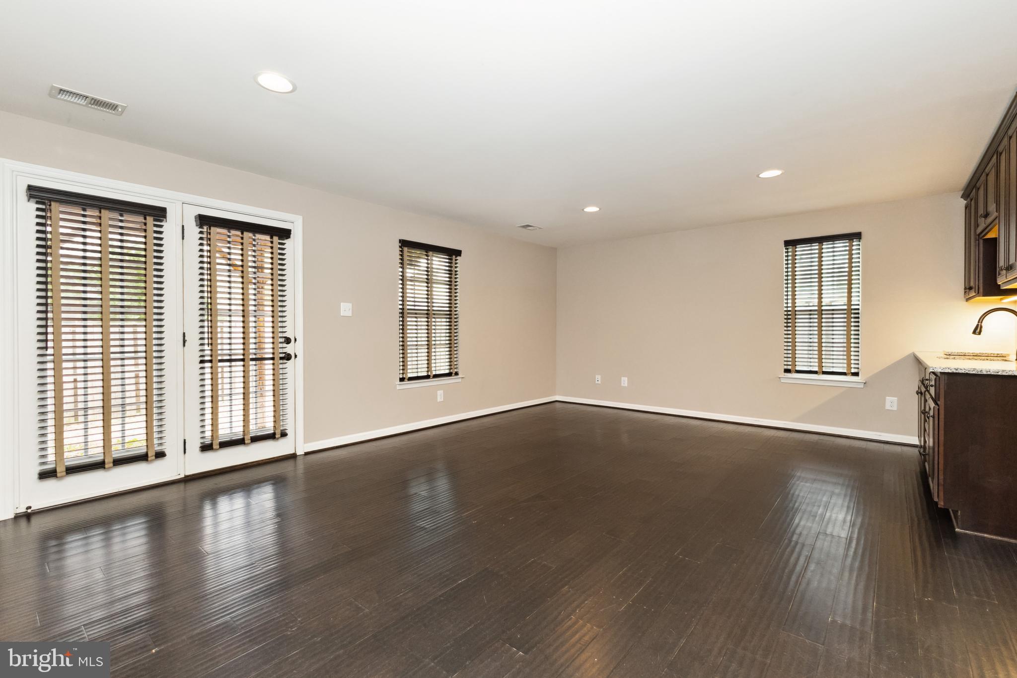 WENTWORTH GREEN - Residential