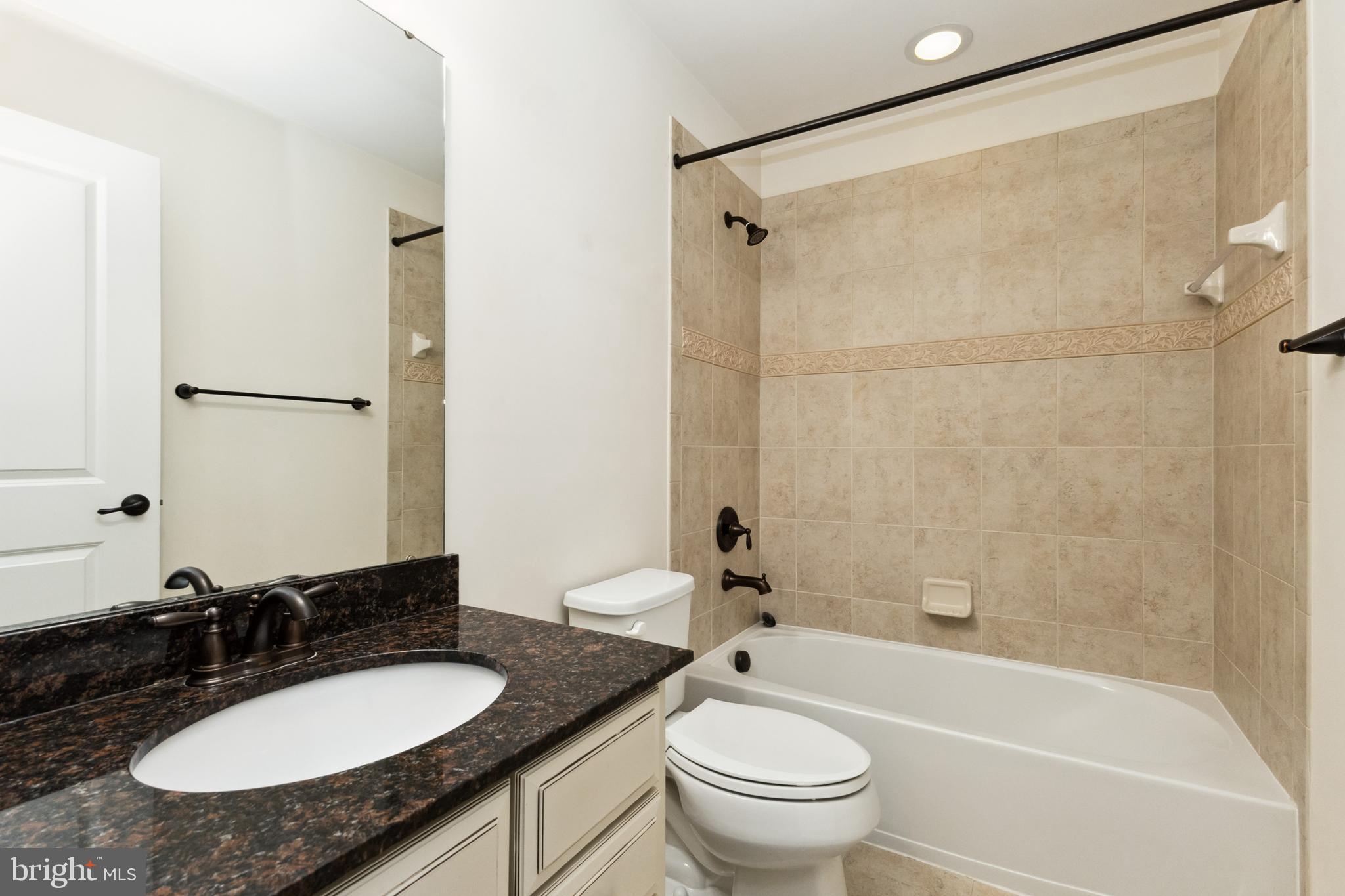 WENTWORTH GREEN - Residential