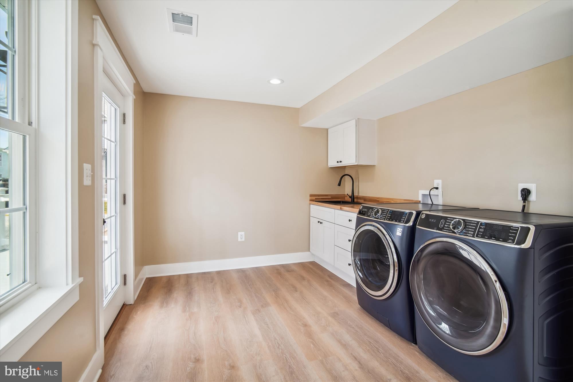 NORTH BEACH PARK - Residential