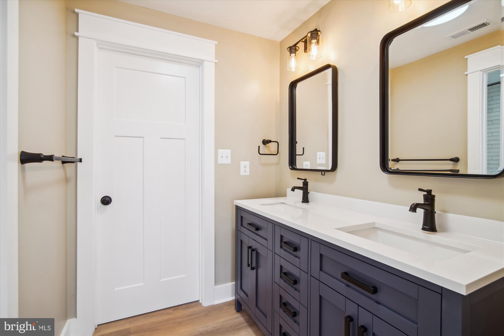 NORTH BEACH PARK - Residential