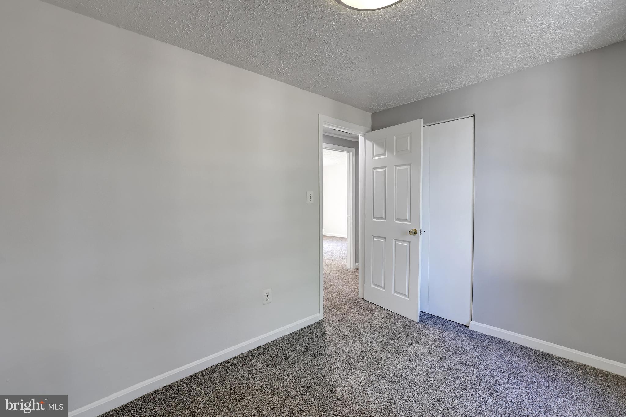 OAK GROVE - Residential