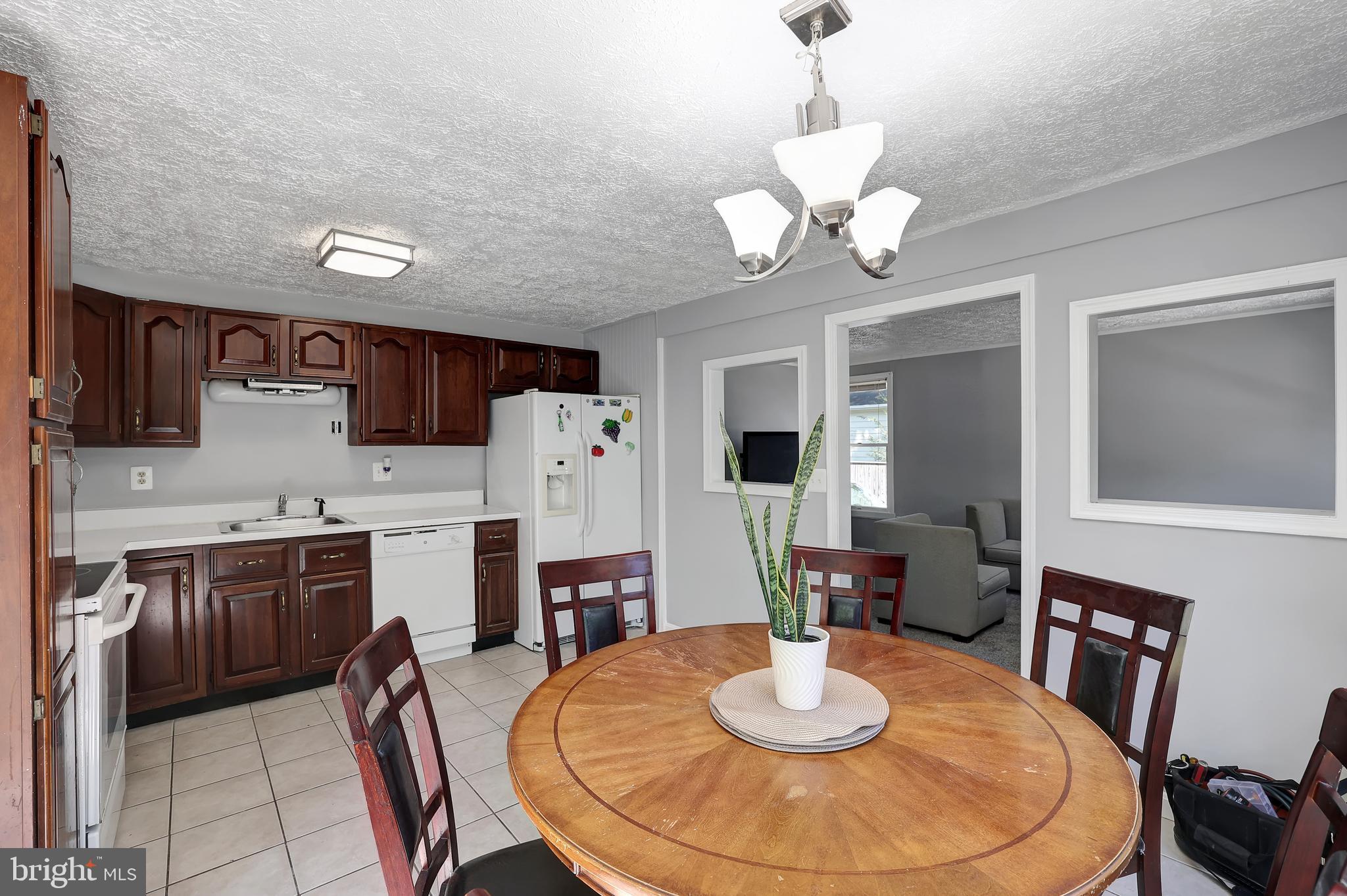 OAK GROVE - Residential