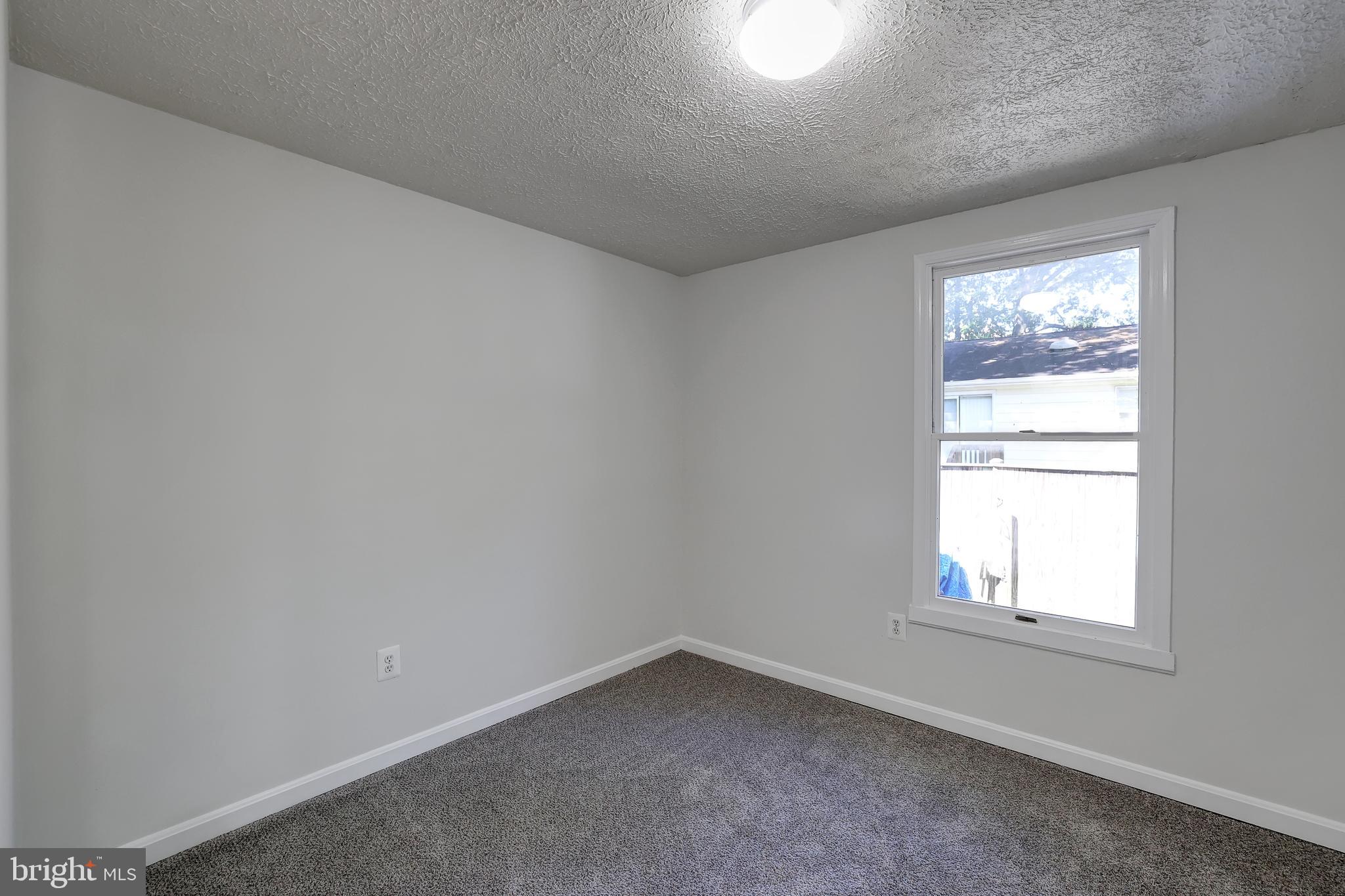 OAK GROVE - Residential