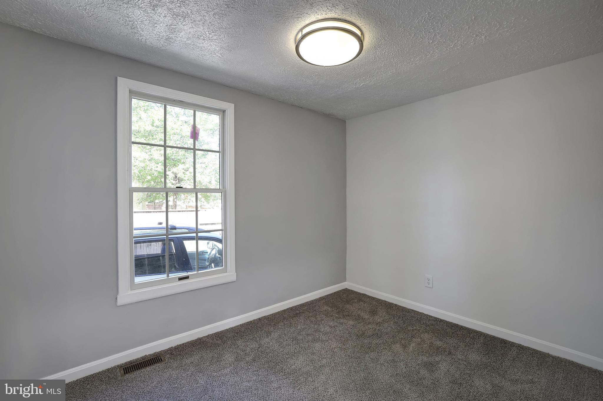 OAK GROVE - Residential