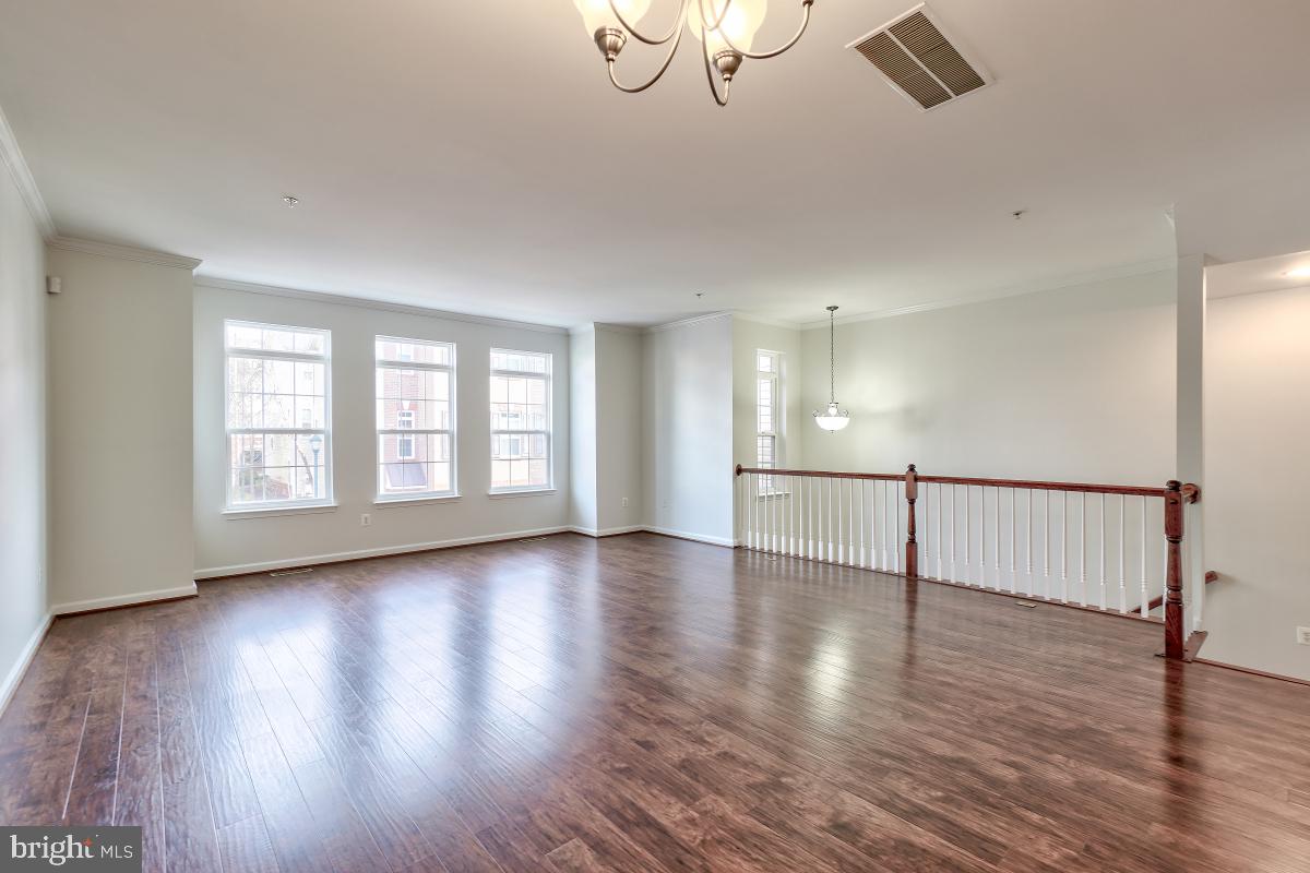 GATEWAY COMMONS - Residential