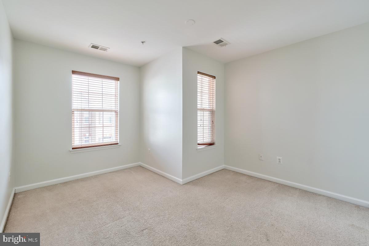 GATEWAY COMMONS - Residential