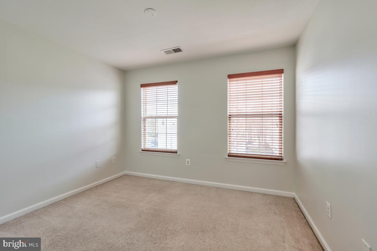 GATEWAY COMMONS - Residential