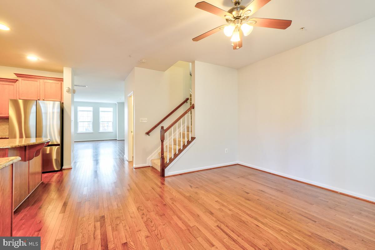 GATEWAY COMMONS - Residential