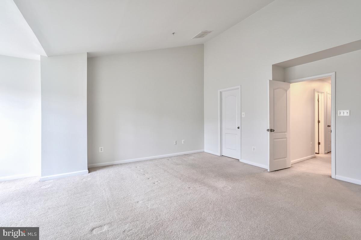 GATEWAY COMMONS - Residential