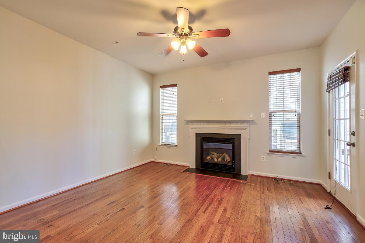 GATEWAY COMMONS - Residential