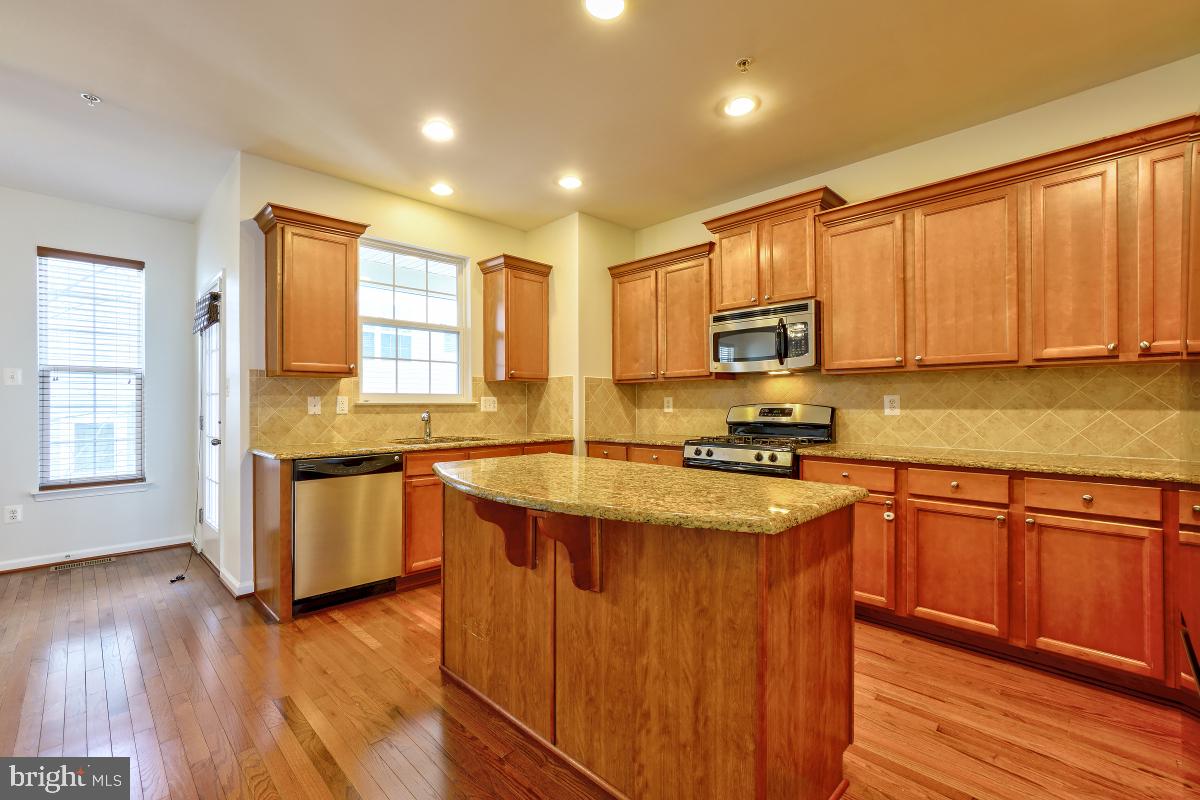 GATEWAY COMMONS - Residential