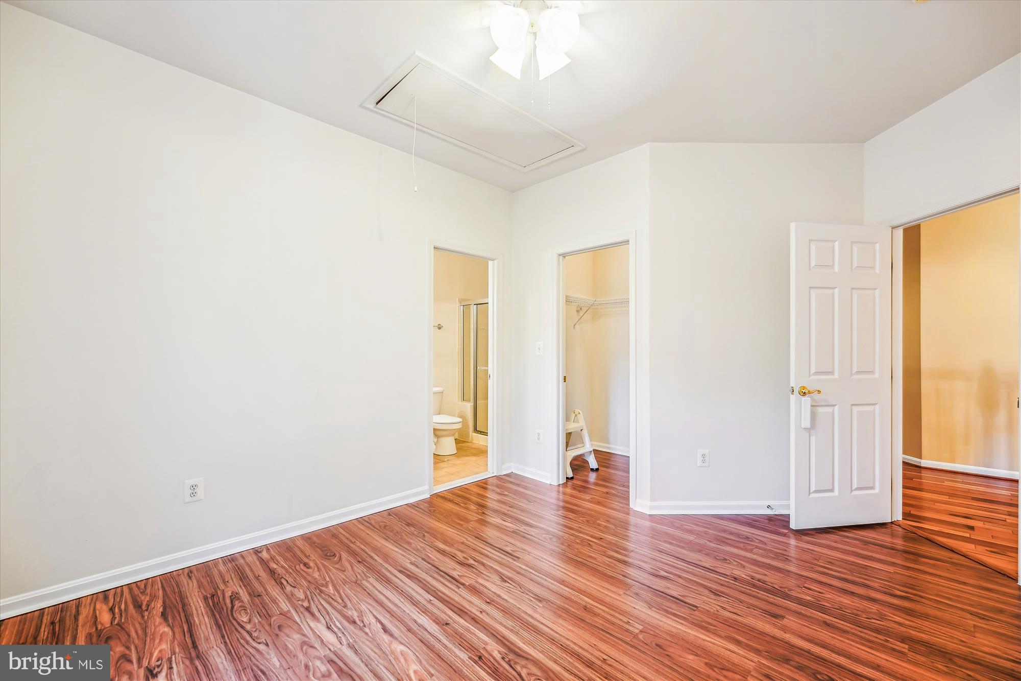 BEACON HILL ESTATES - Residential