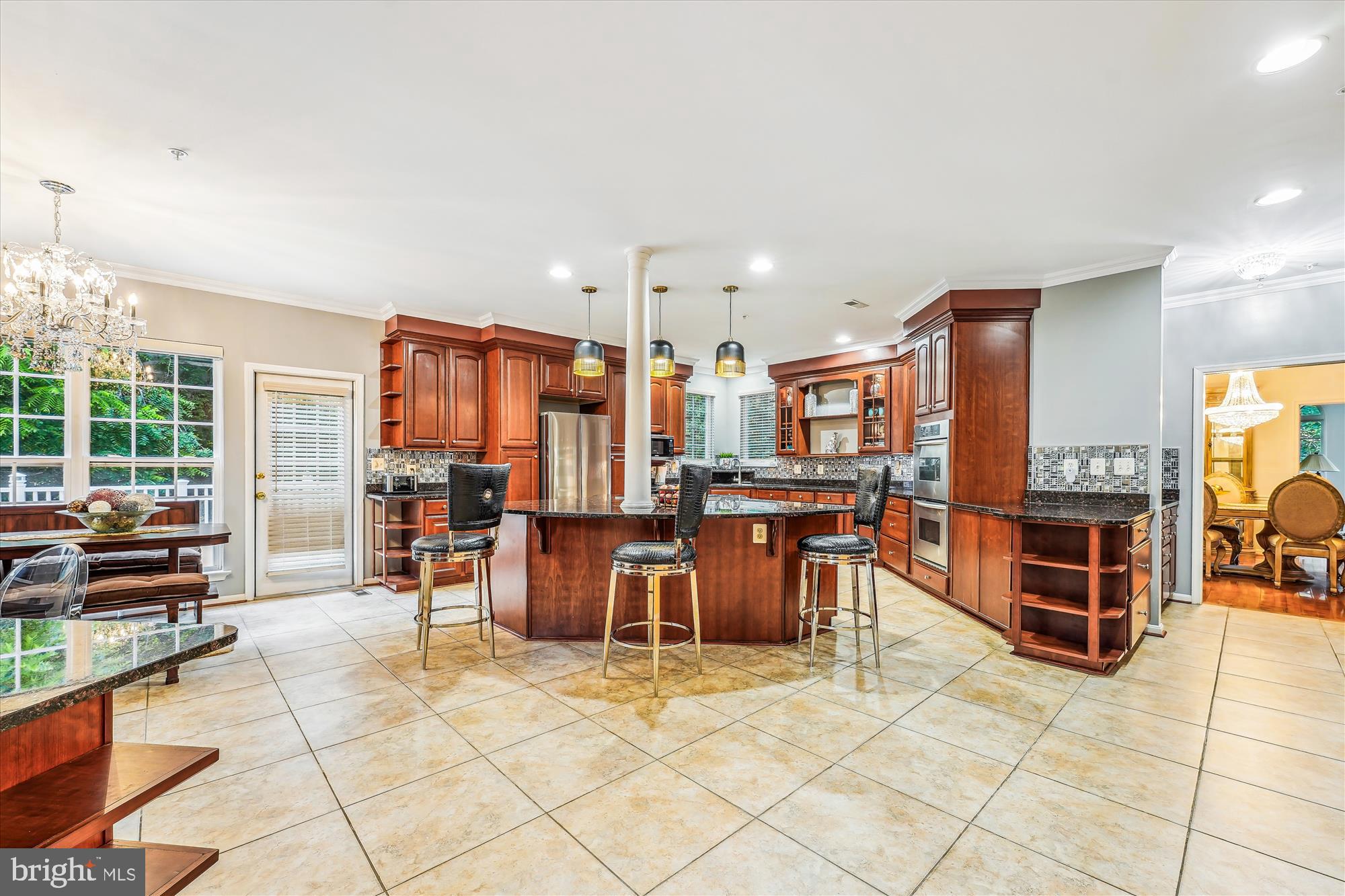 BEACON HILL ESTATES - Residential