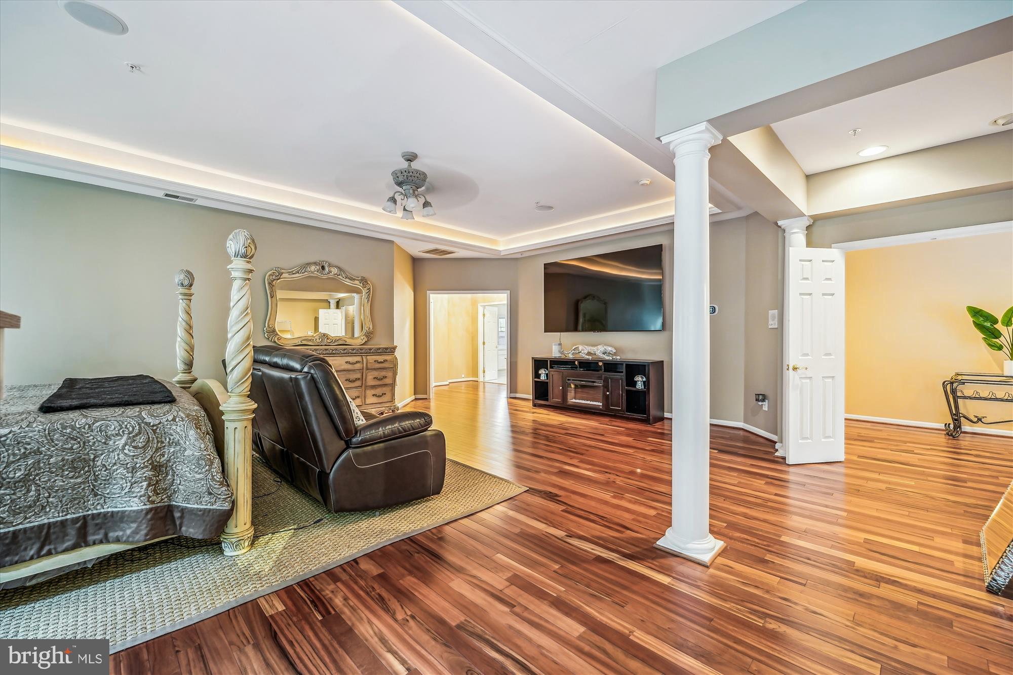 BEACON HILL ESTATES - Residential