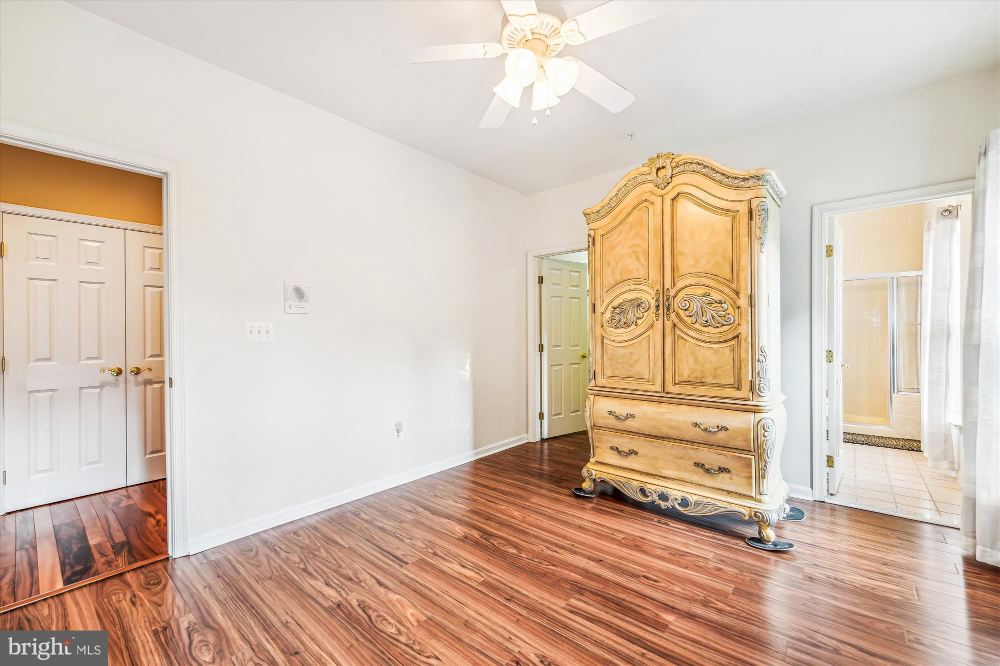 BEACON HILL ESTATES - Residential