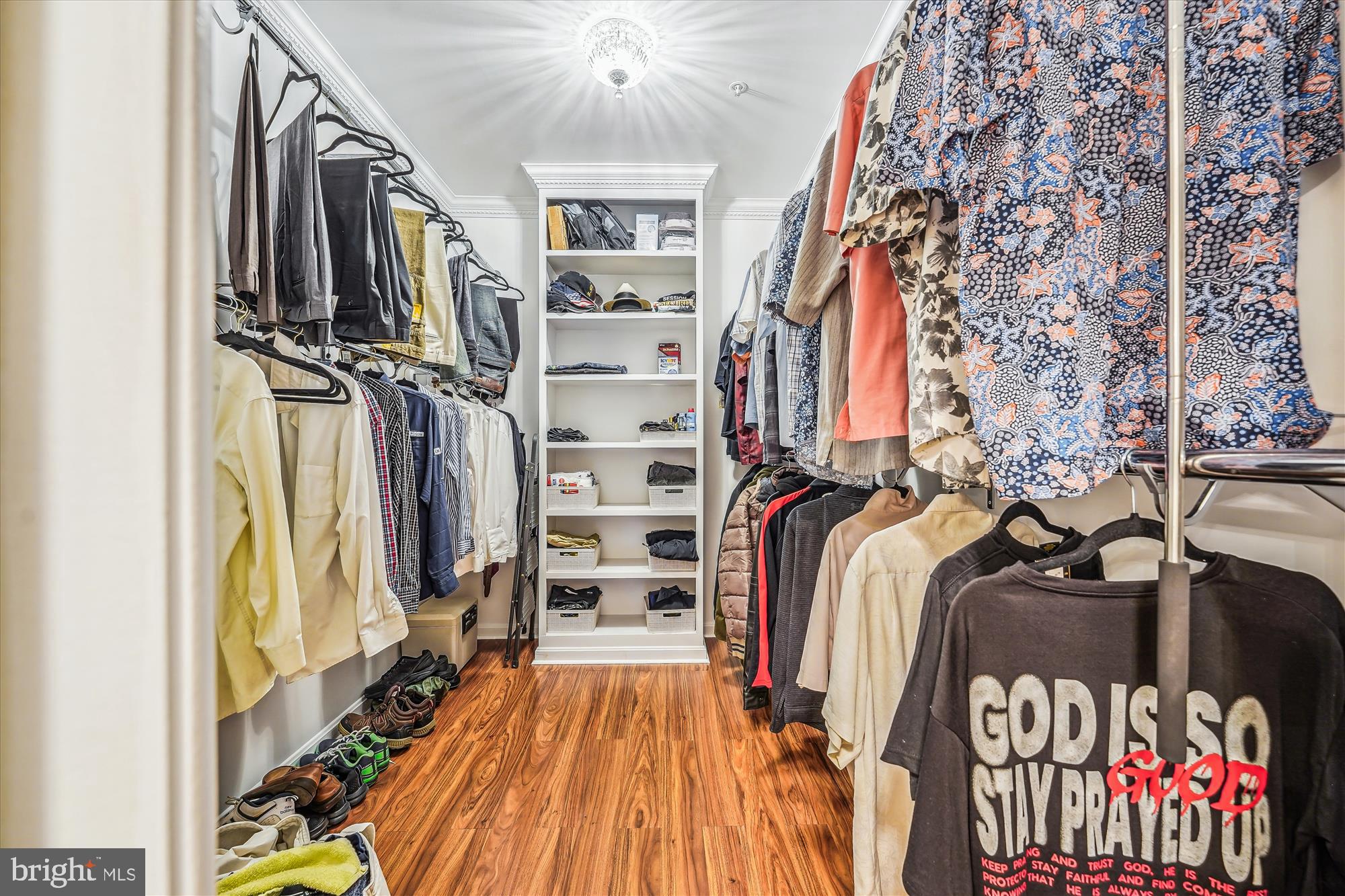 BEACON HILL ESTATES - Residential