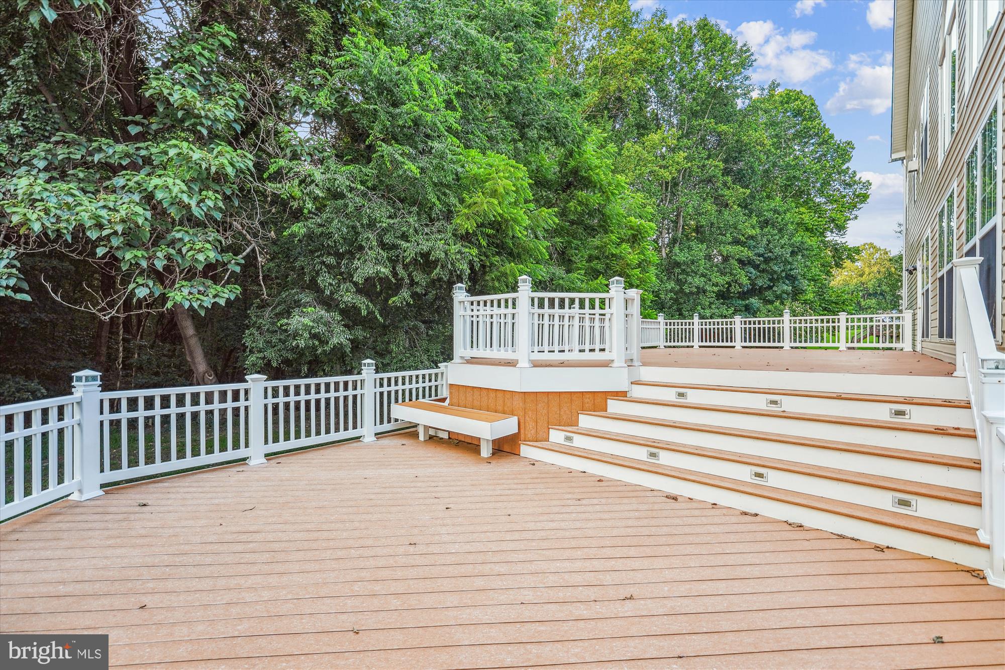 BEACON HILL ESTATES - Residential