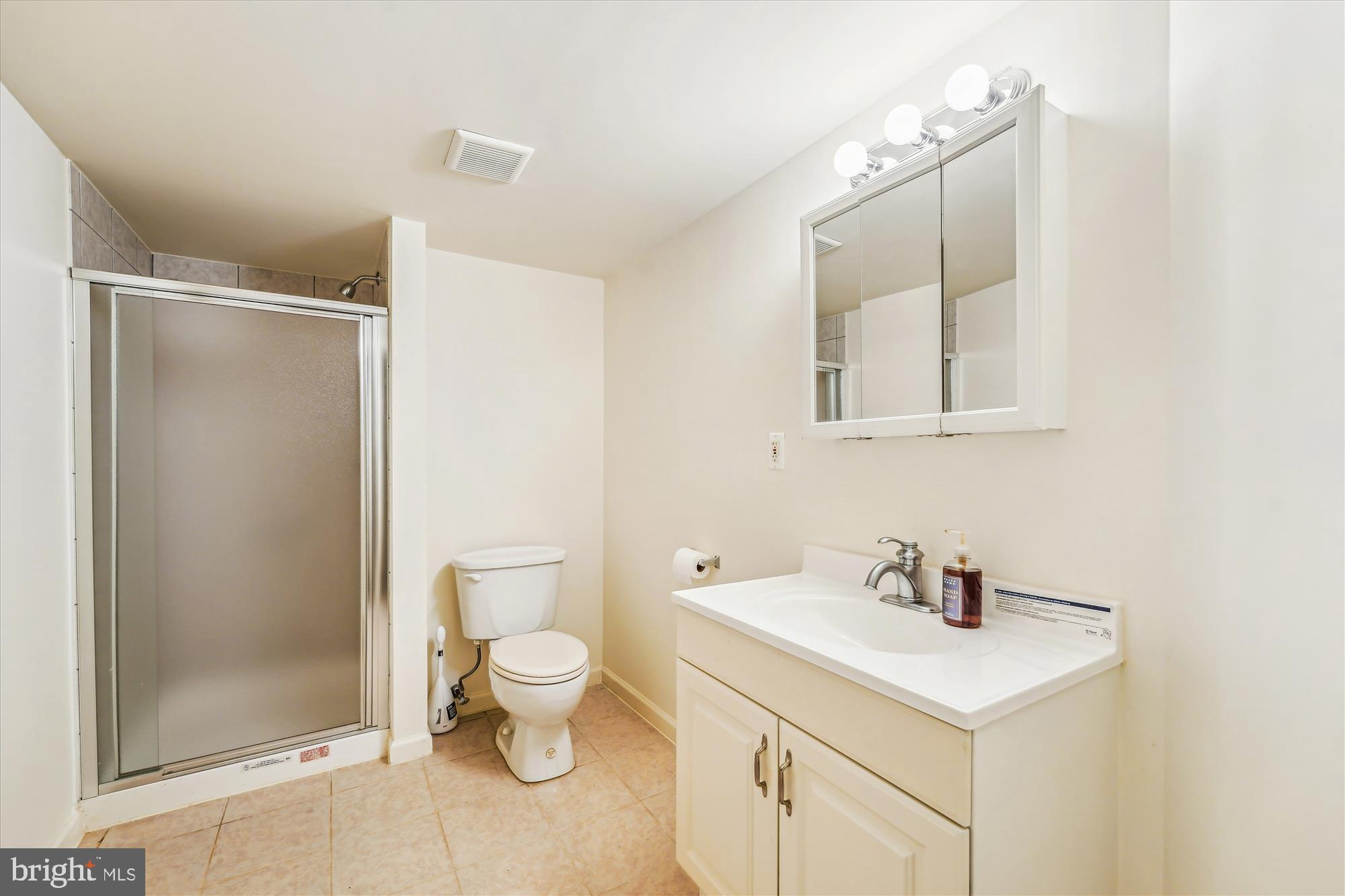 BEACON HILL ESTATES - Residential