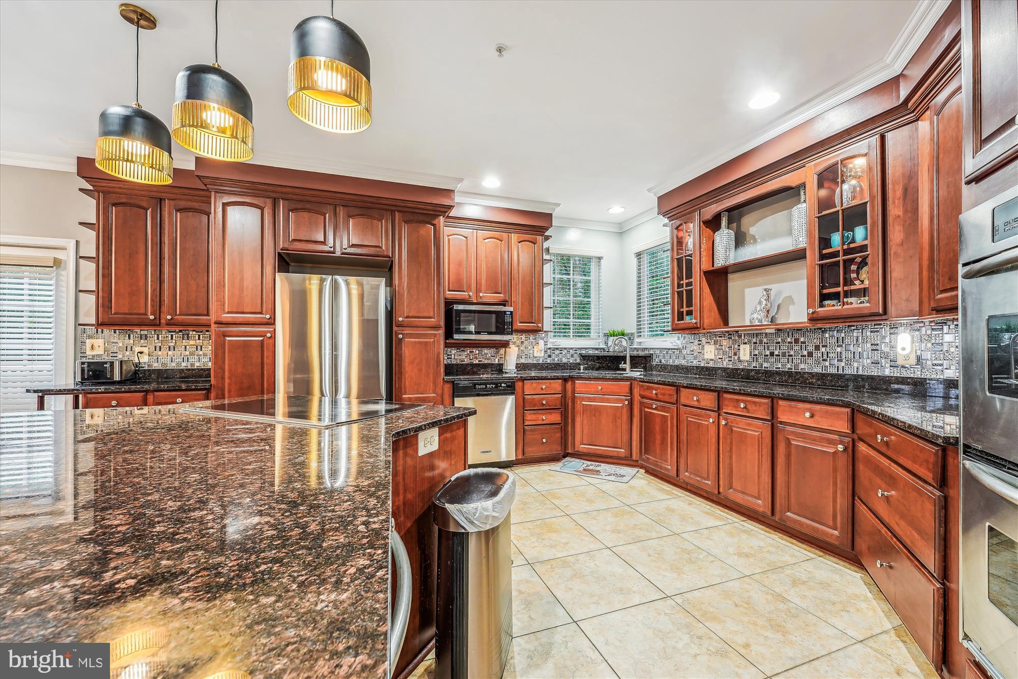 BEACON HILL ESTATES - Residential