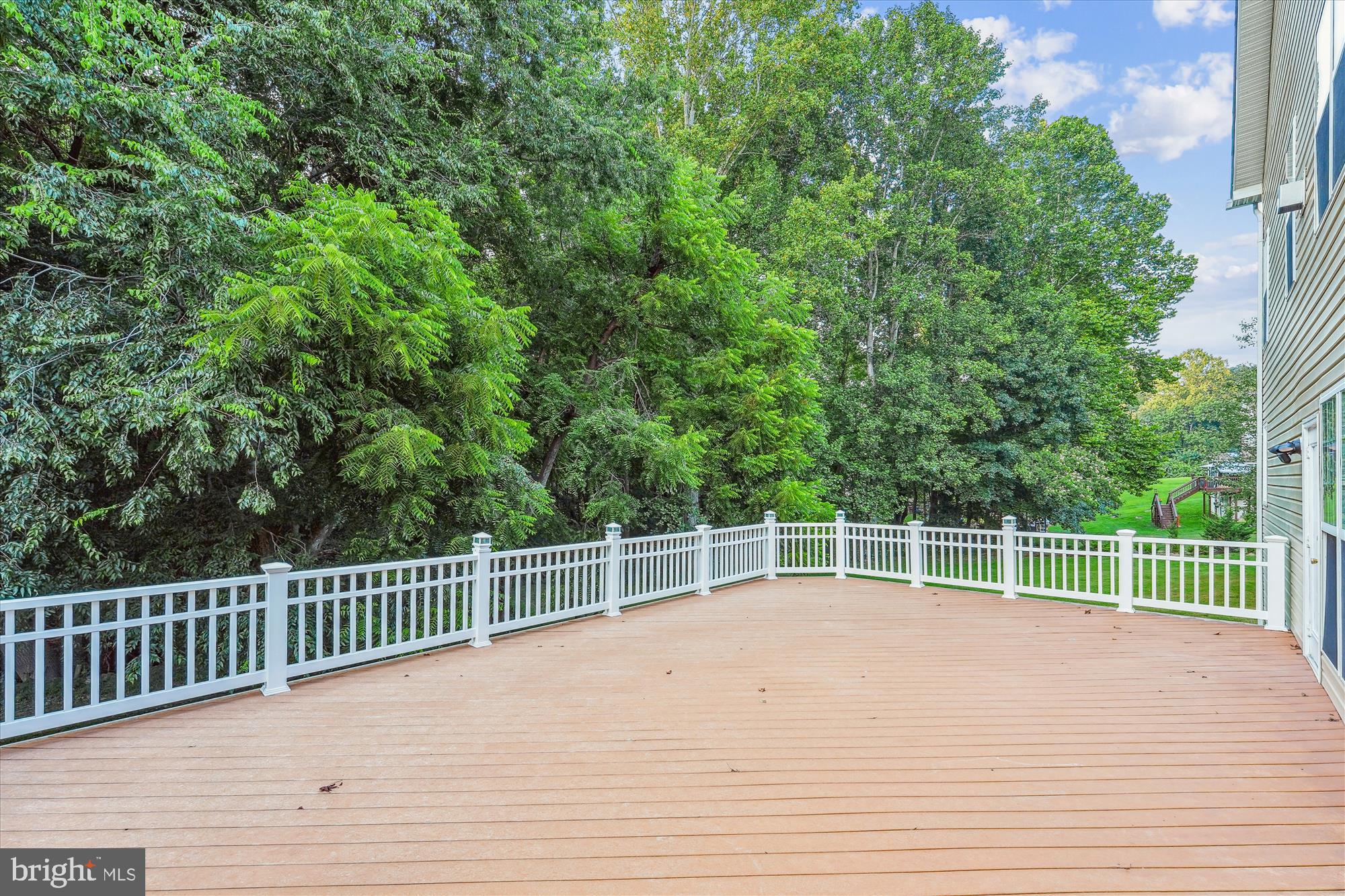 BEACON HILL ESTATES - Residential