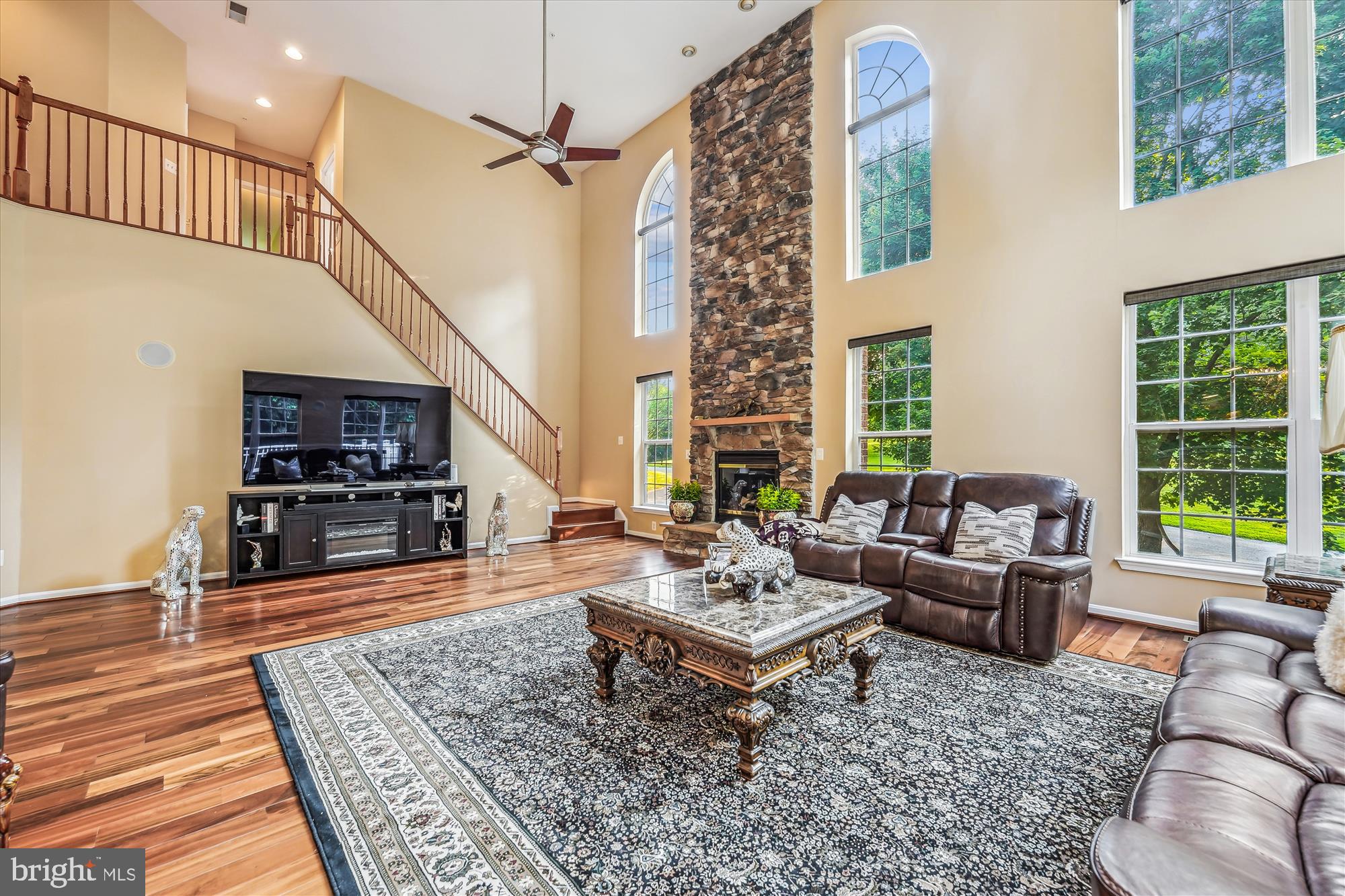 BEACON HILL ESTATES - Residential