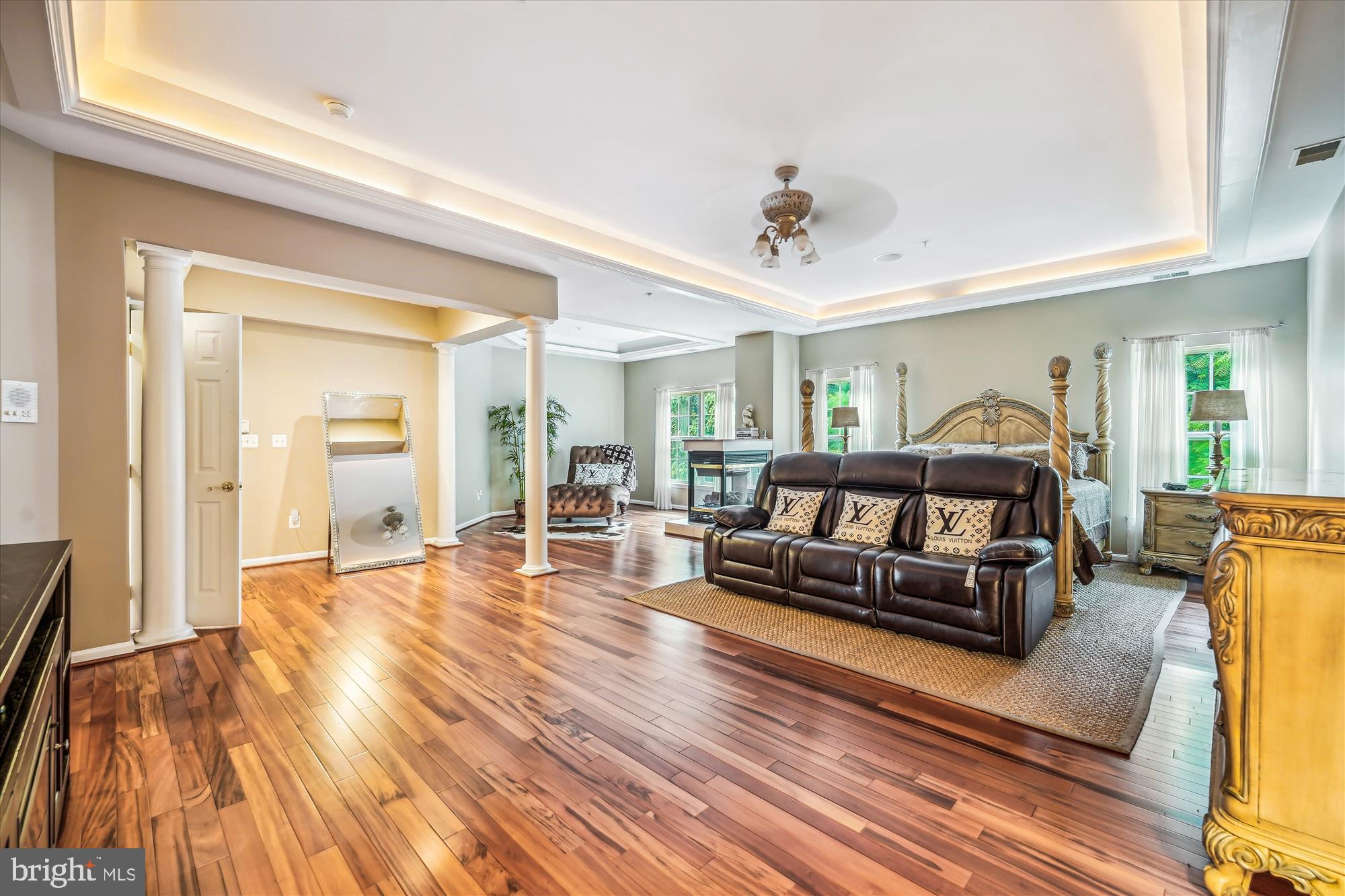 BEACON HILL ESTATES - Residential