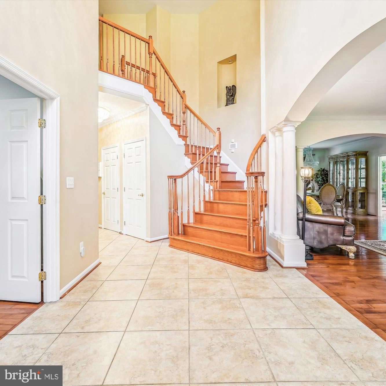 BEACON HILL ESTATES - Residential