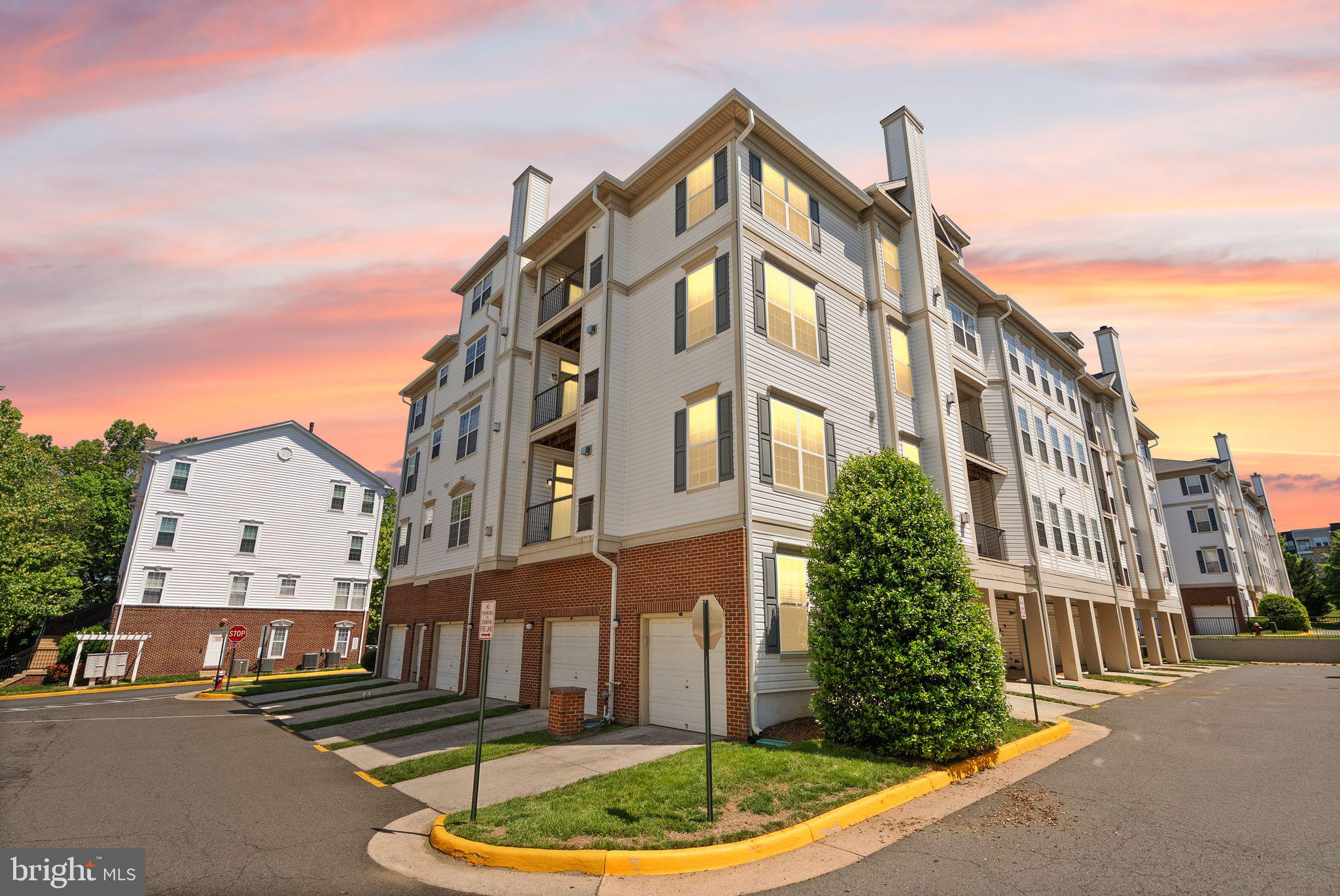 COURTS AT WESCOTT RIDGE - Residential