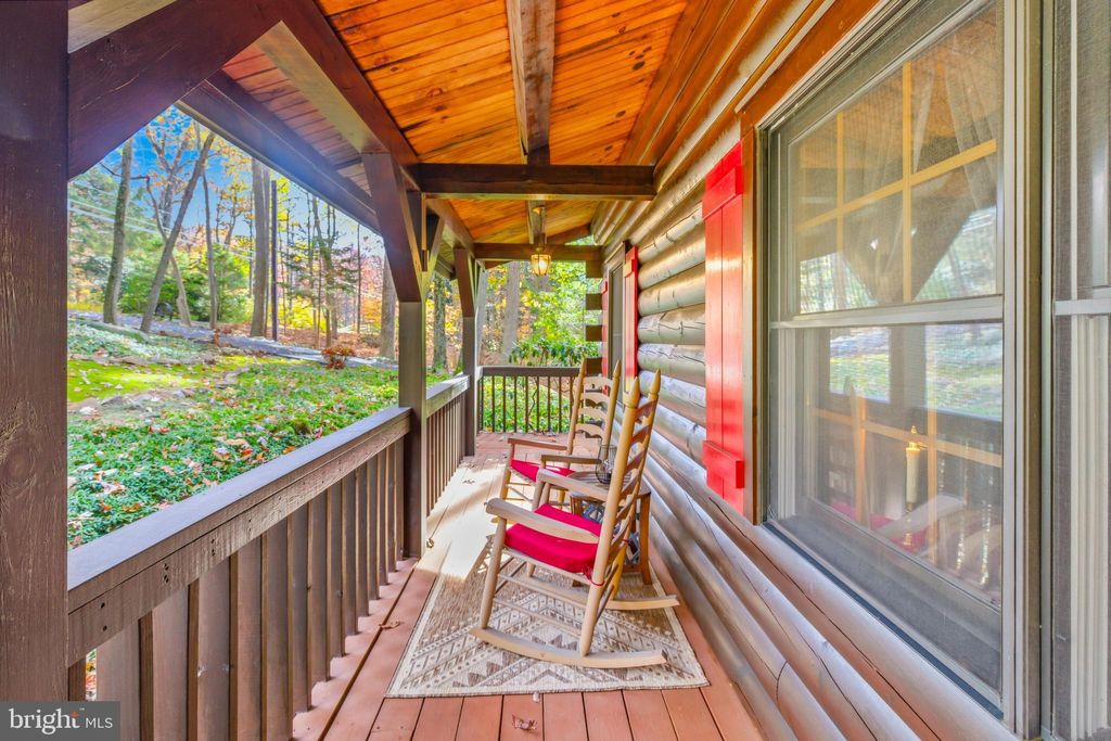 Photo of 85 Fox Road, NEWMANSTOWN, PA 17073 (MLS # PALA2081176)