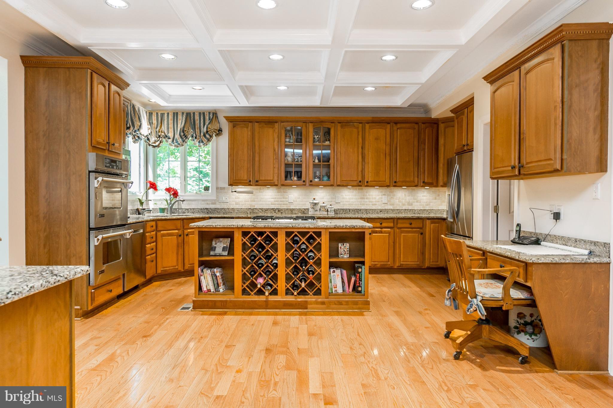 CHESTNUT WOODS - Residential Lease