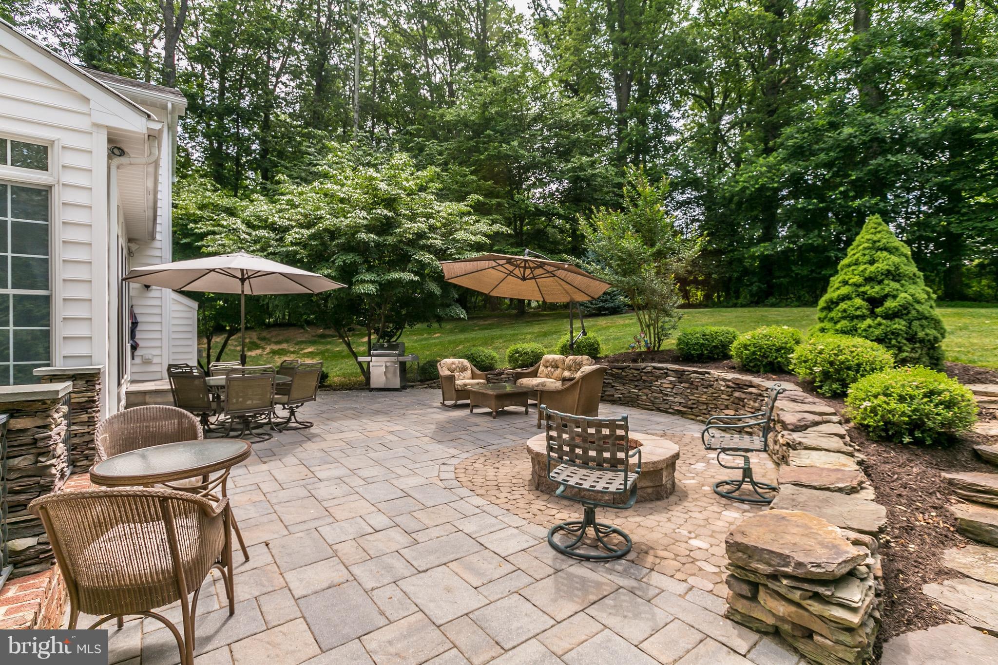 CHESTNUT WOODS - Residential Lease