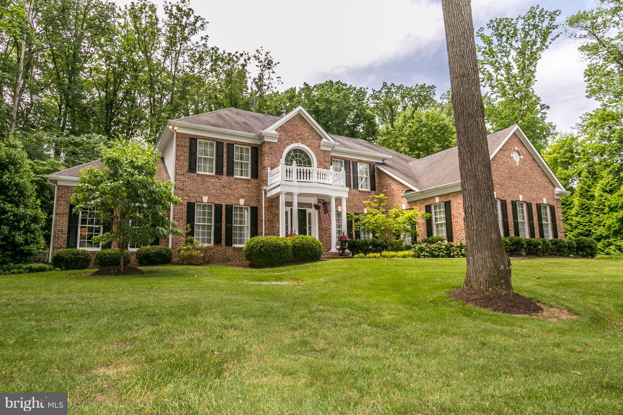 CHESTNUT WOODS - Residential Lease