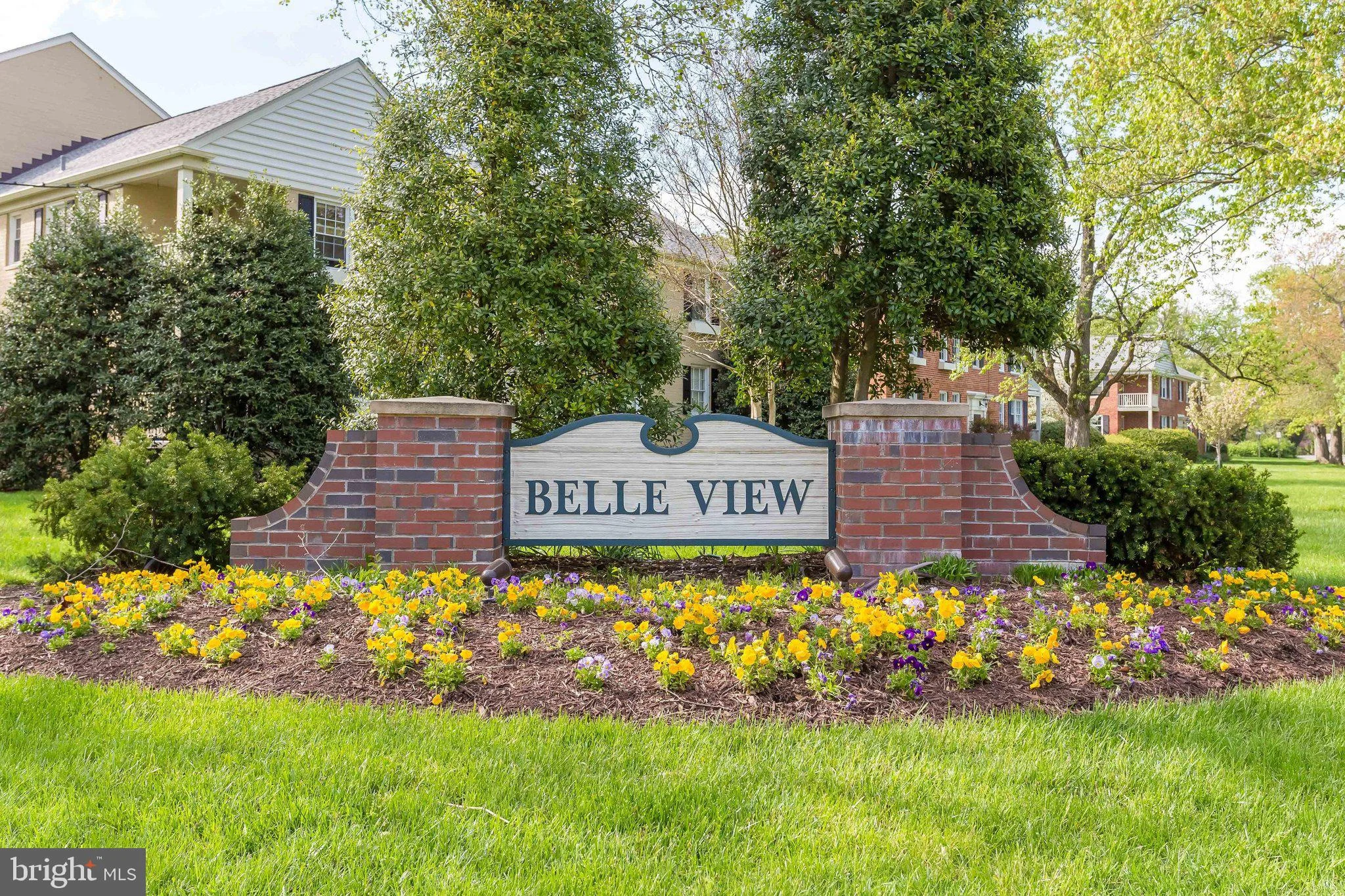 6724 W Wakefield Drive Unit A2, Alexandria, VA 22307