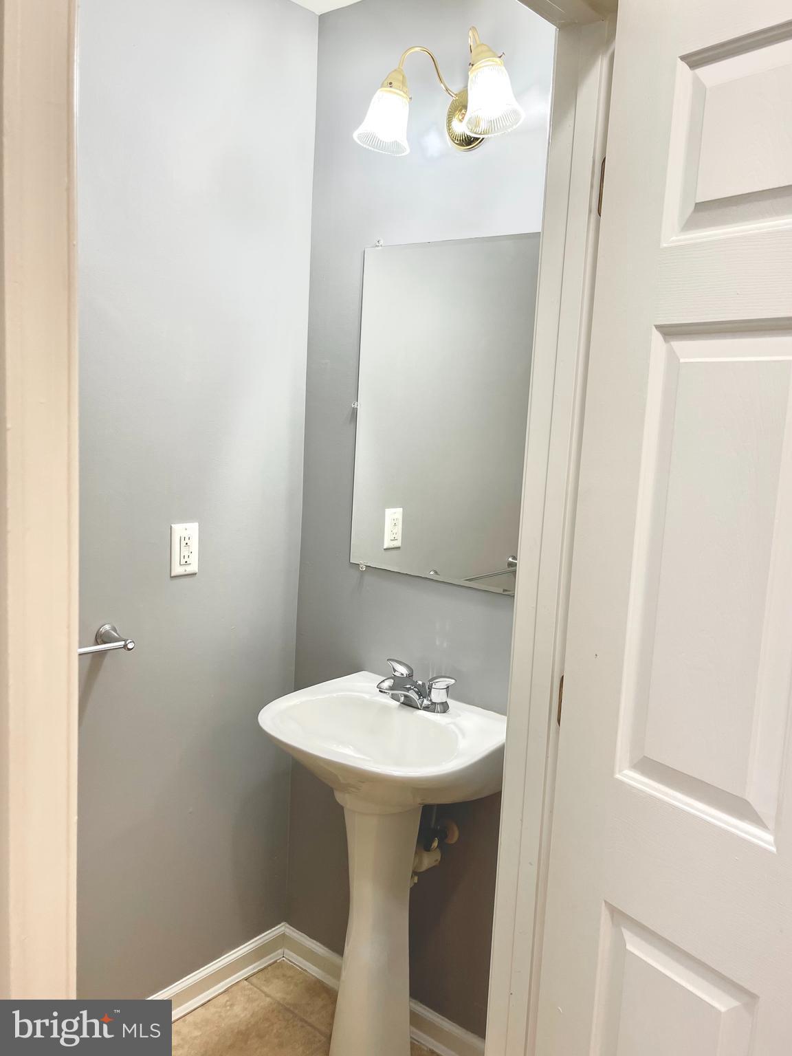 BAY SHORES - Residential