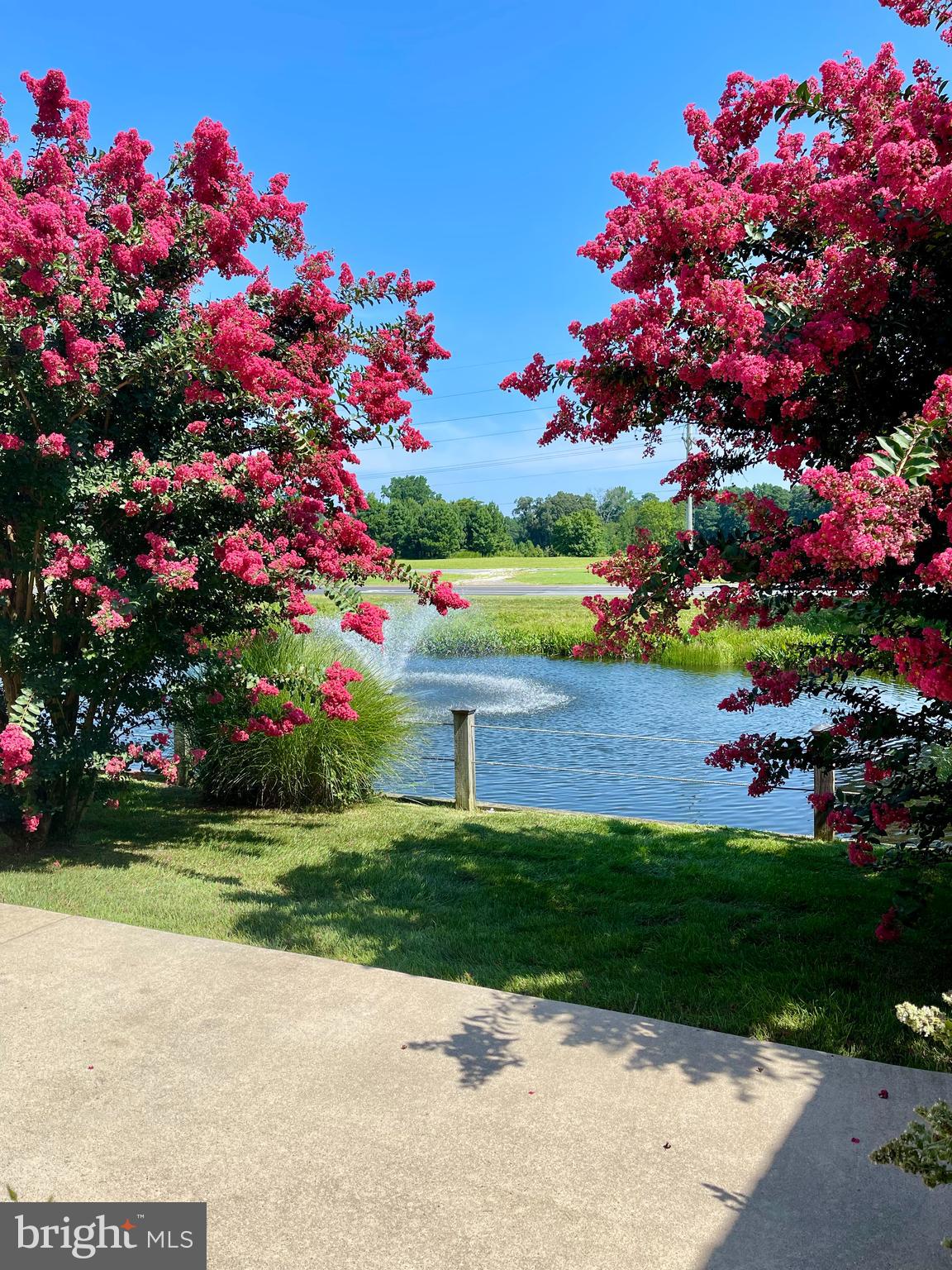 BAY SHORES - Residential