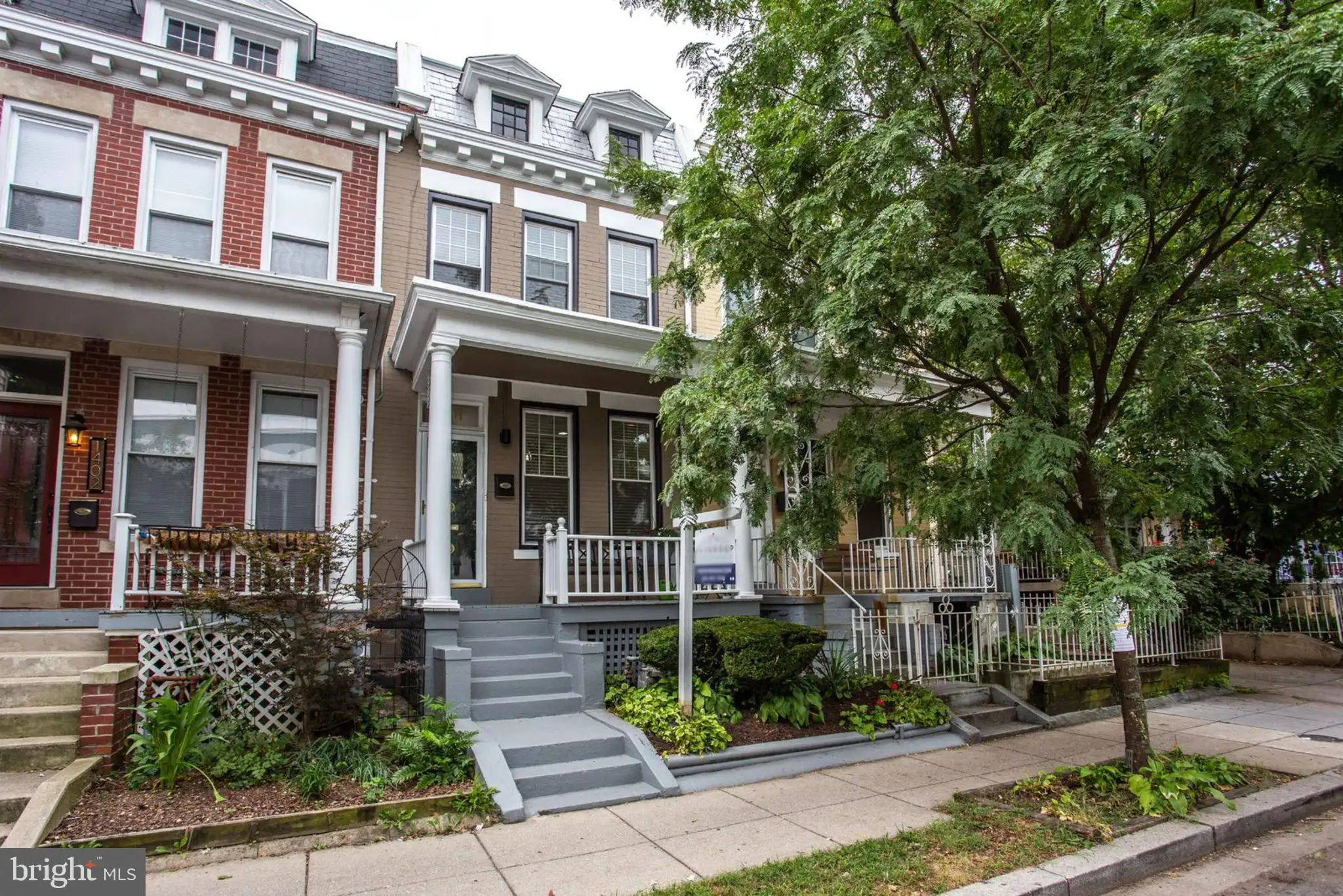 1404 NW Perry Place NW, Washington, DC 20010