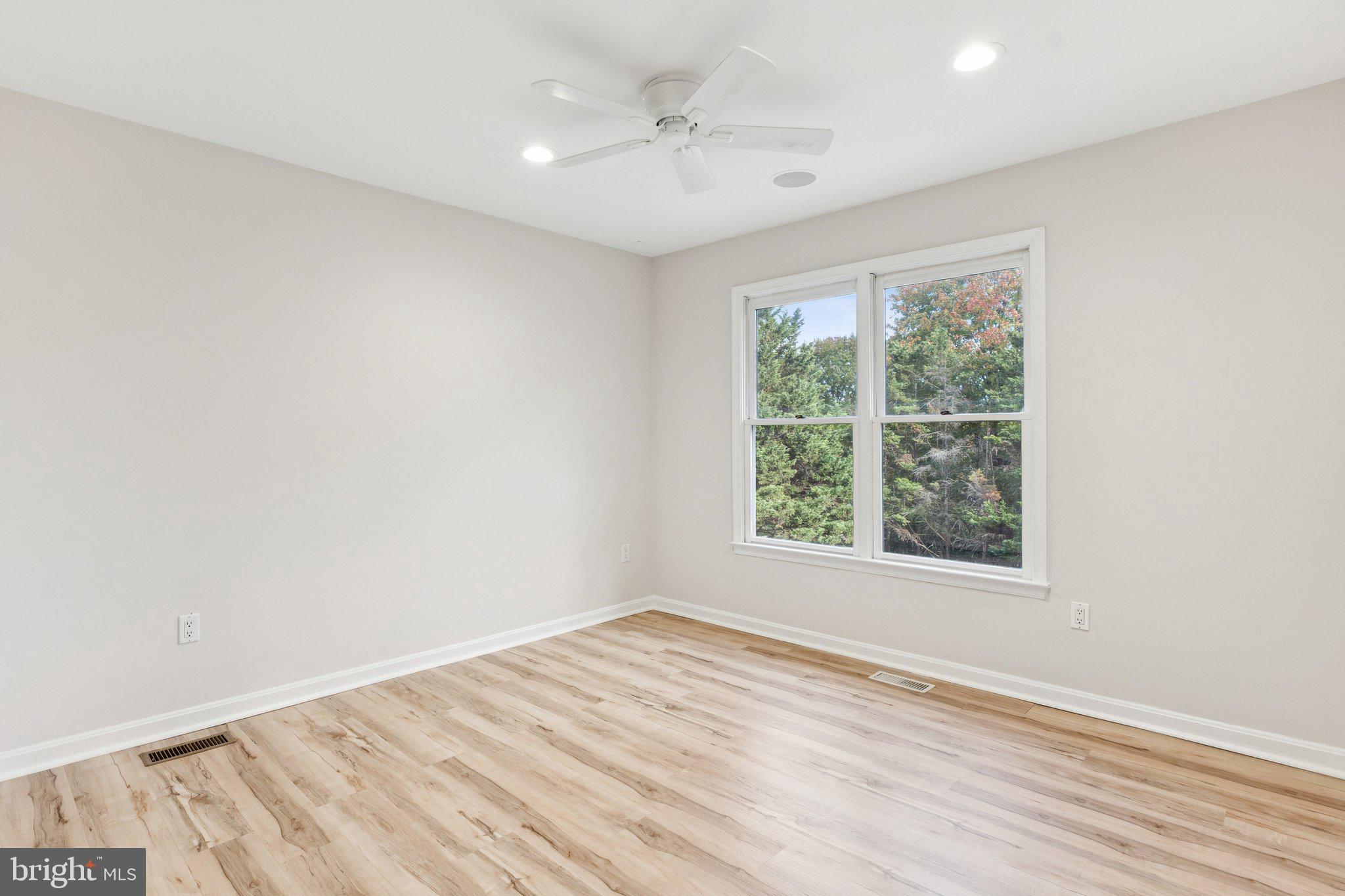 WORTHINGTON PARK - Residential