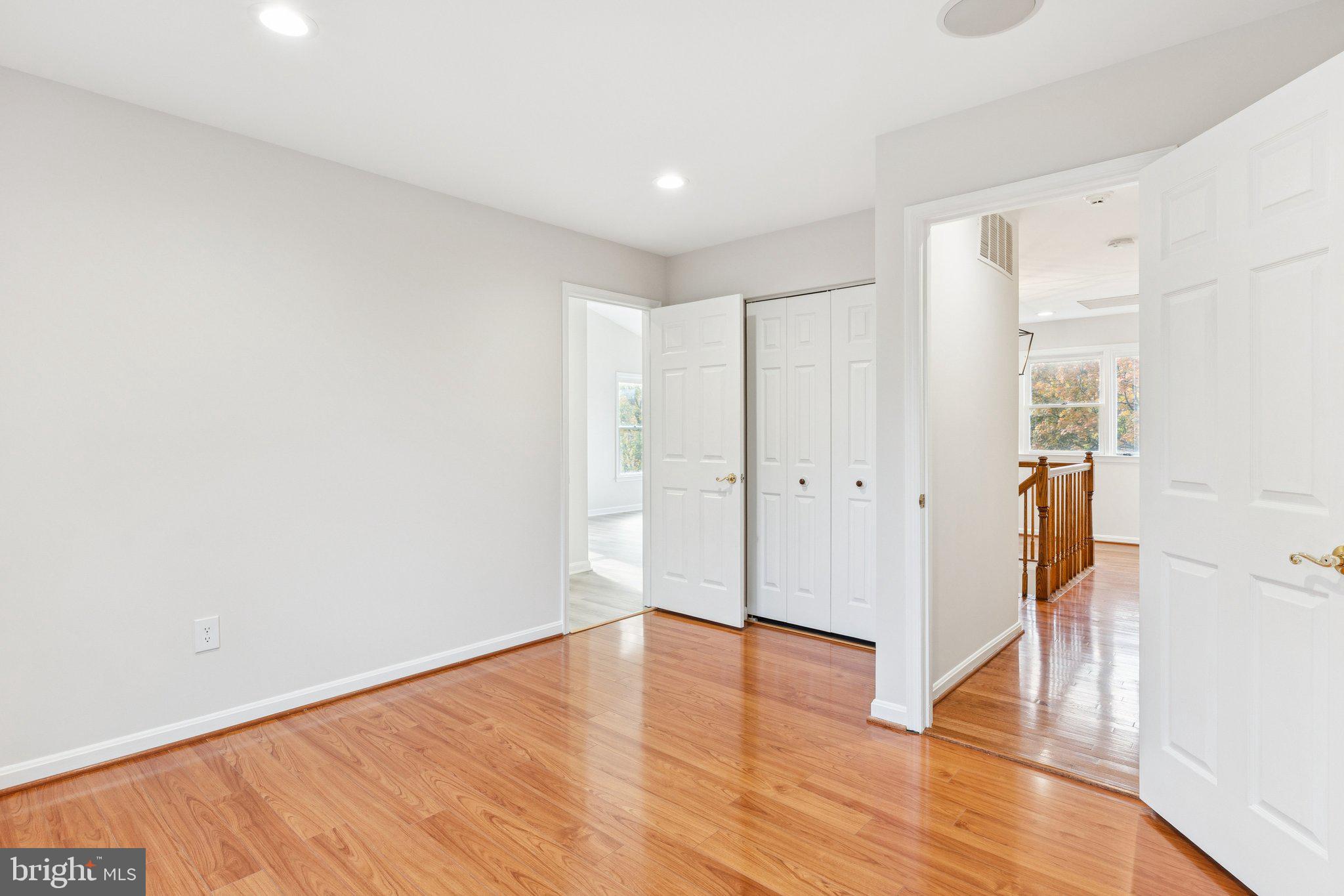 WORTHINGTON PARK - Residential