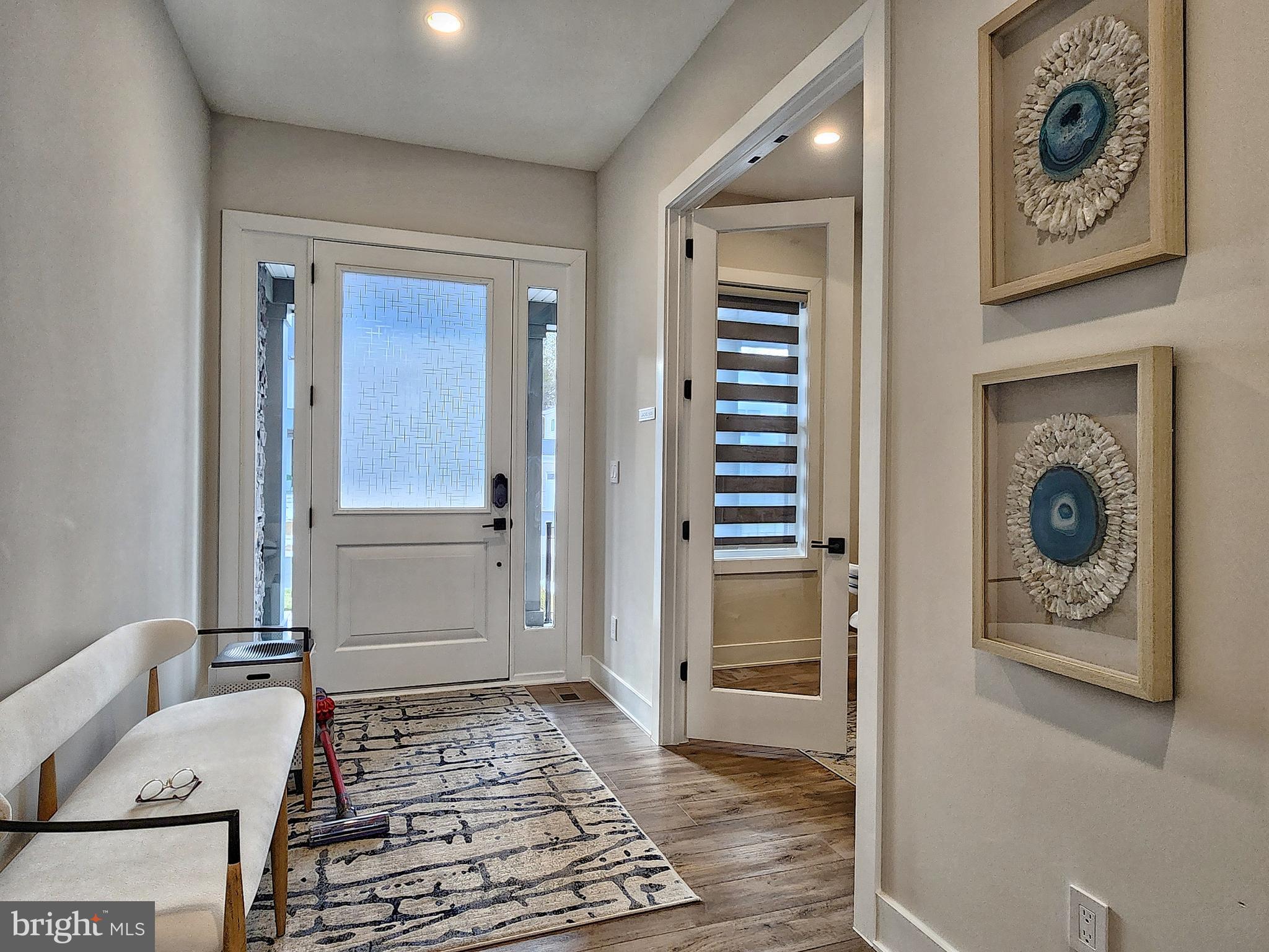 LENAH MILL - THE EXECUTIVES - Residential