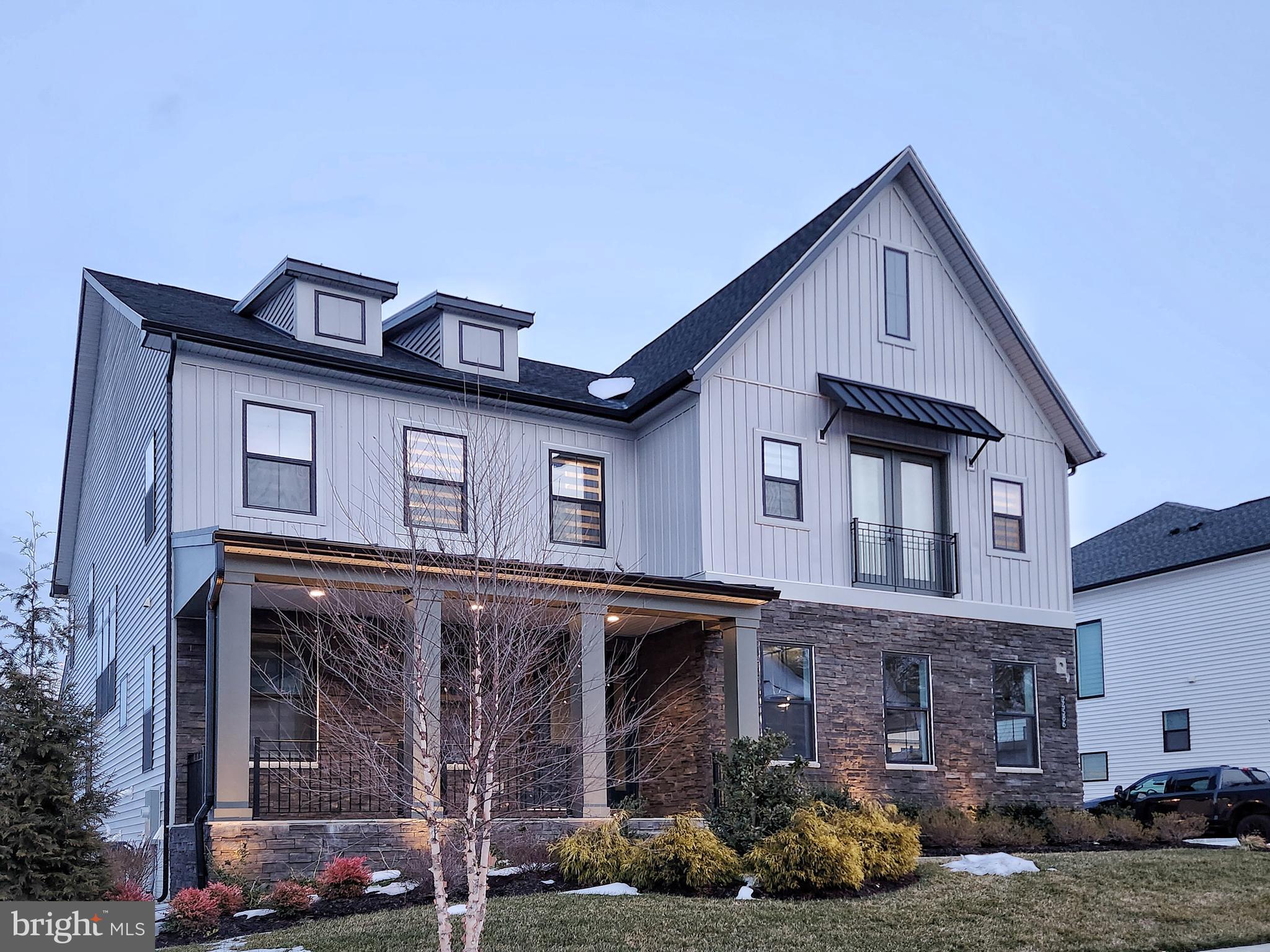 LENAH MILL - THE EXECUTIVES - Residential